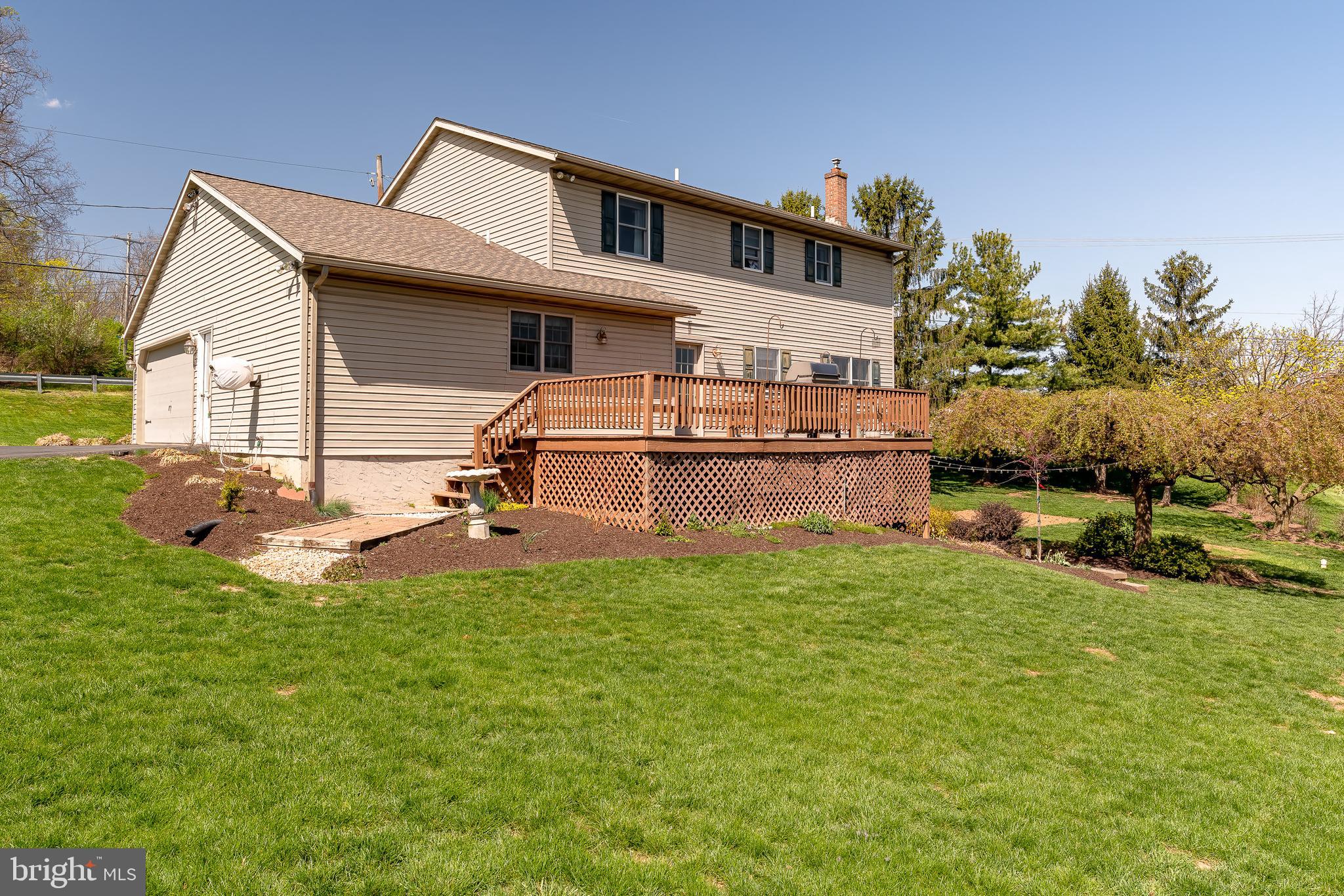 CLAY MANOR - Residential