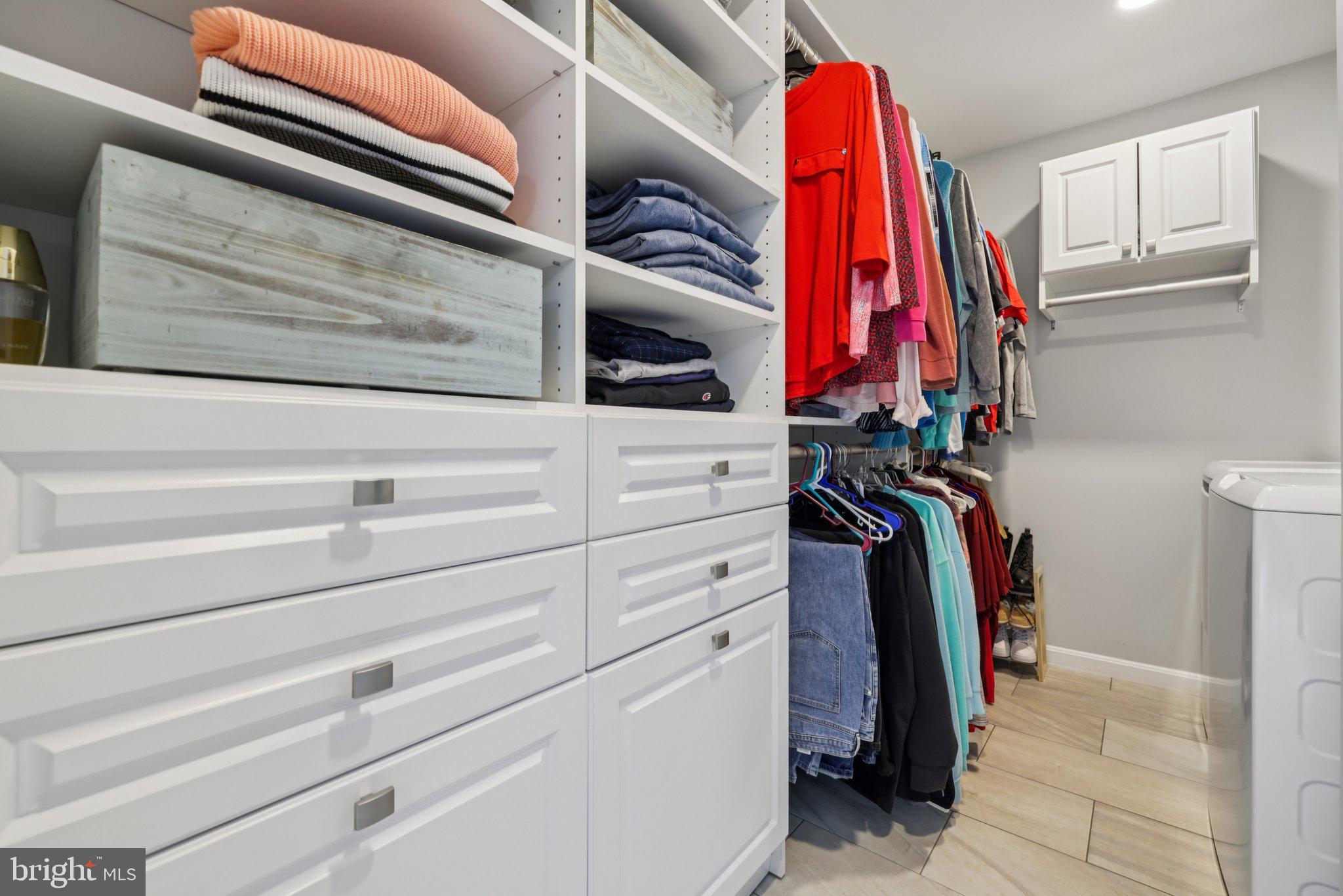 CHURCHILL TOWN SECTOR - Residential