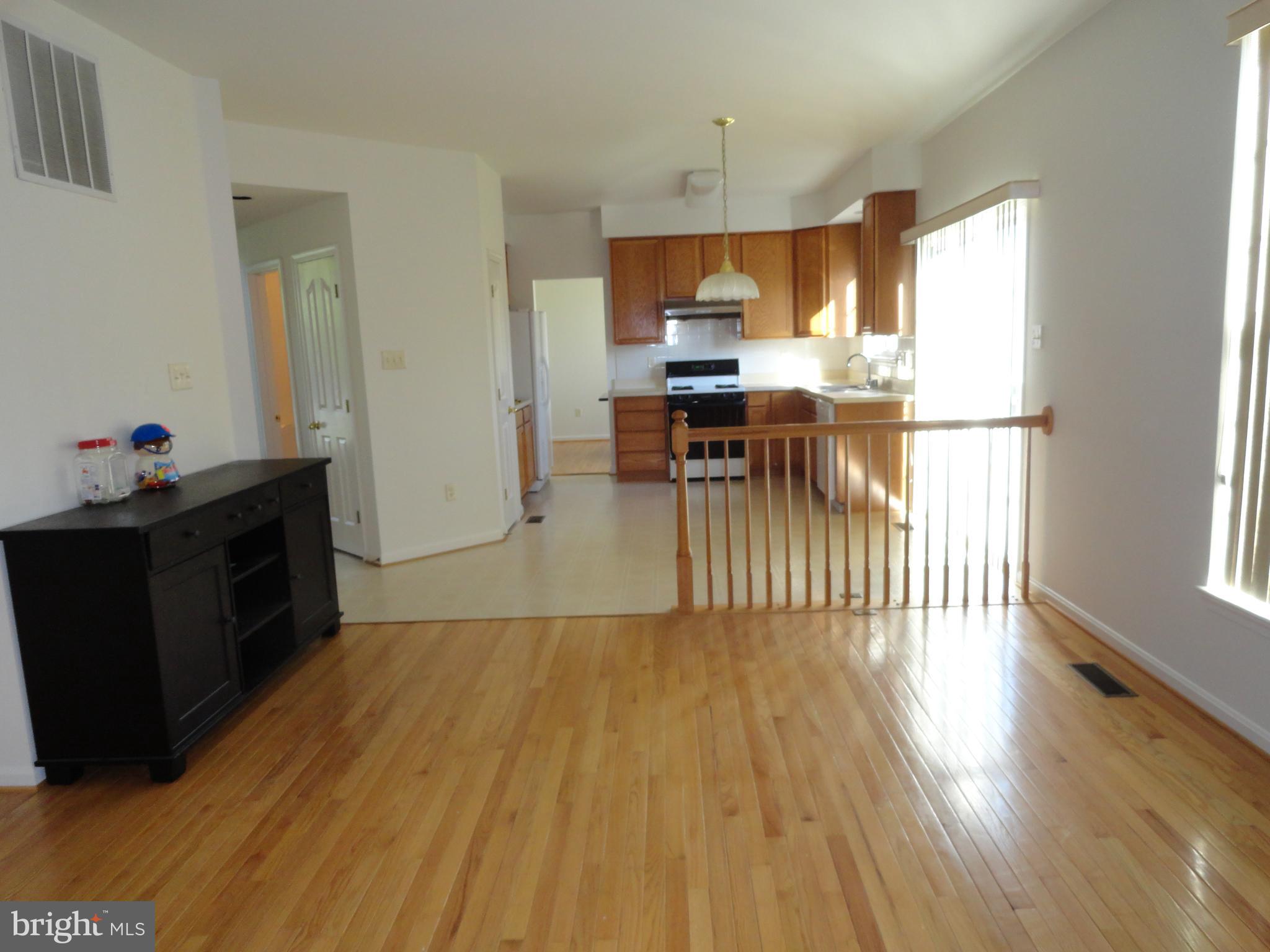 CHERRY CREEK OVERLOOK - Residential Lease