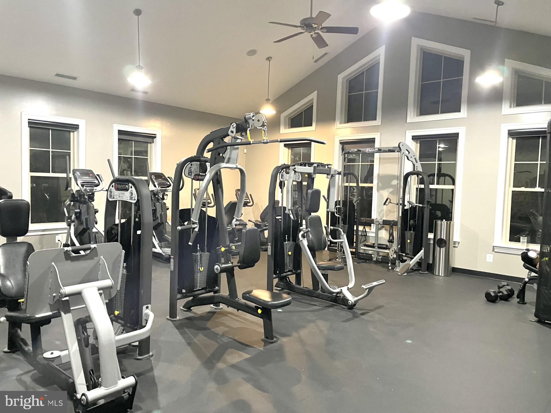 PARKSIDE - Residential