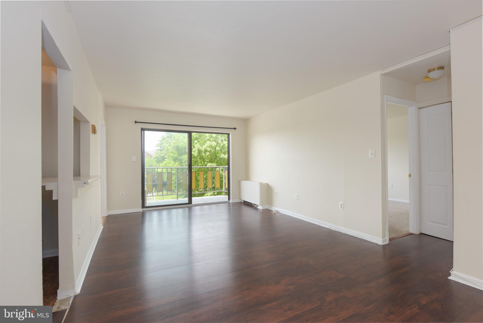 PINEWAY TOWERS - Residential