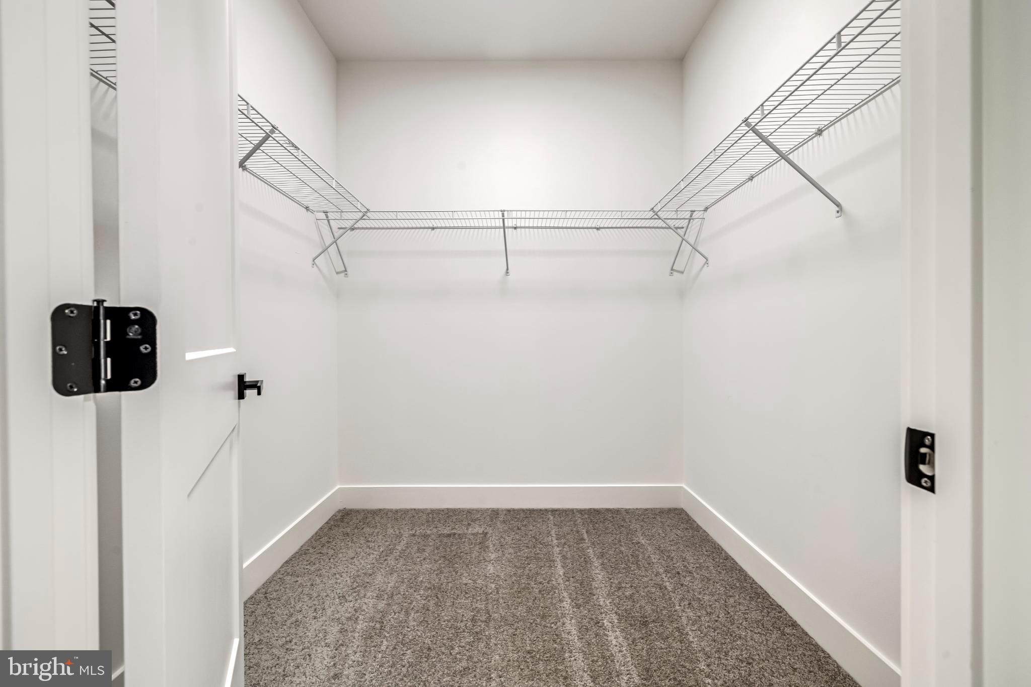 FOREST GREENS - Residential