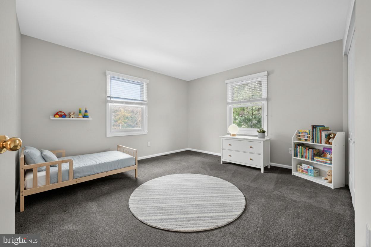 WISTER MEWS - Residential