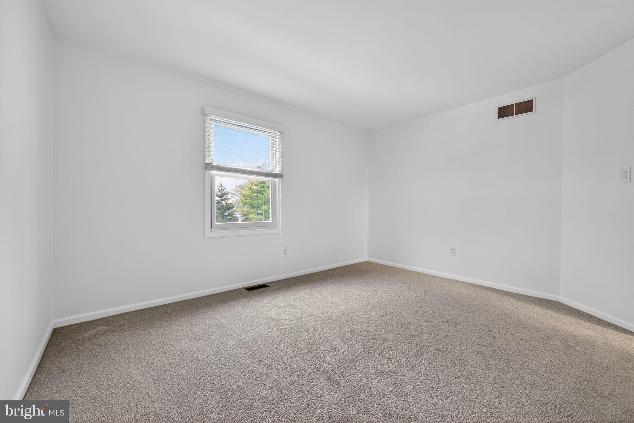 WISTER MEWS - Residential