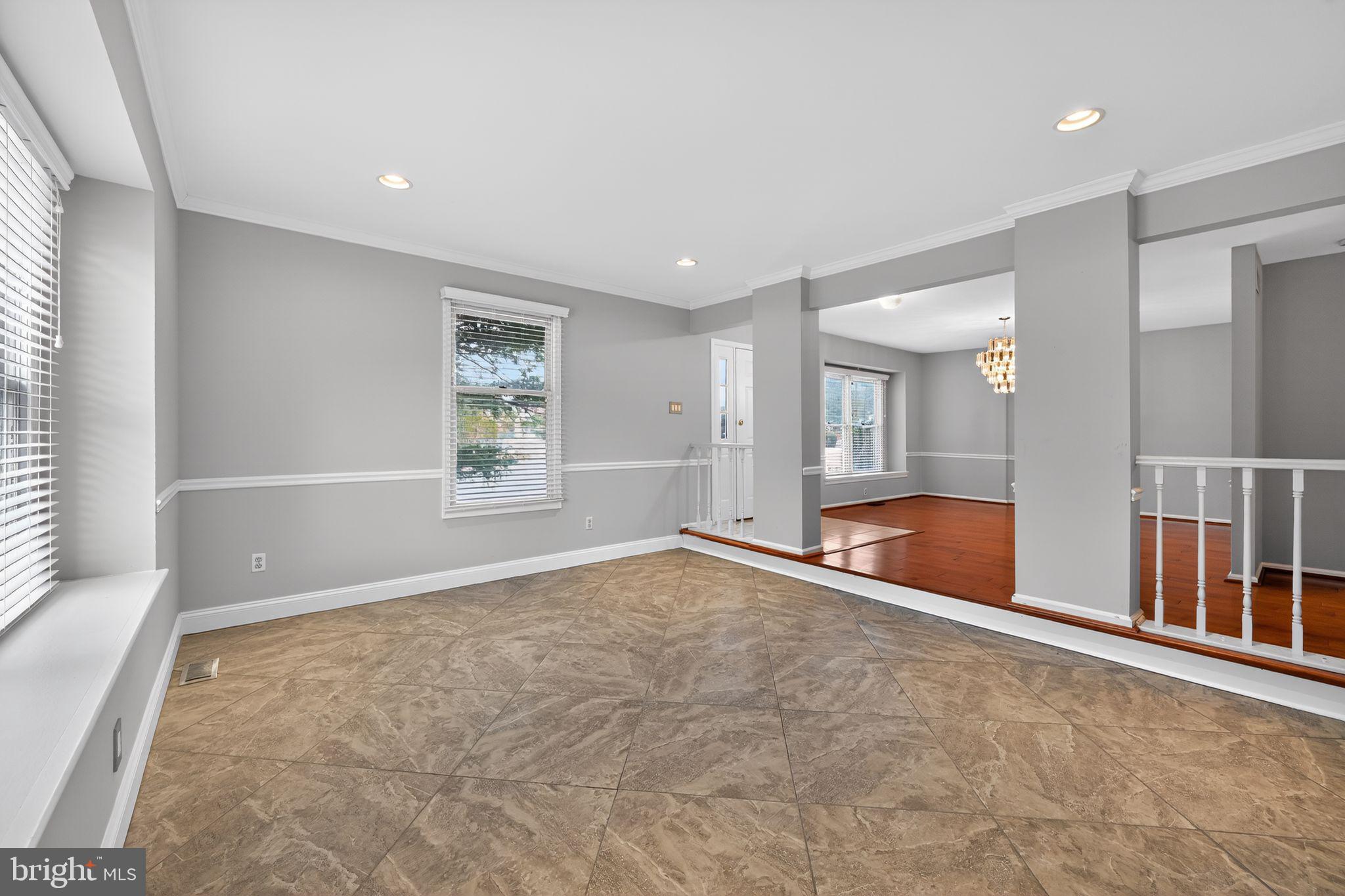 WISTER MEWS - Residential