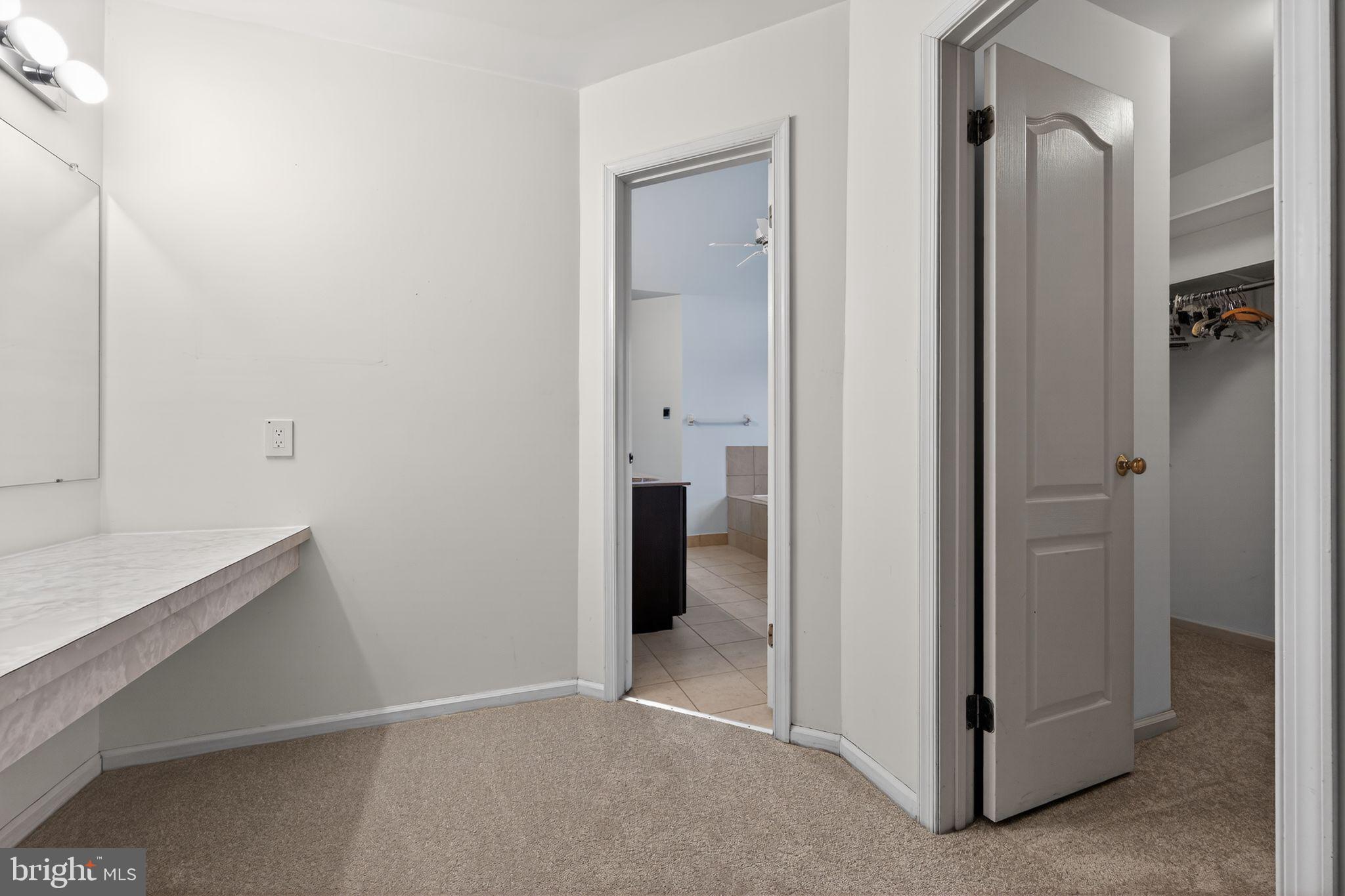 WISTER MEWS - Residential