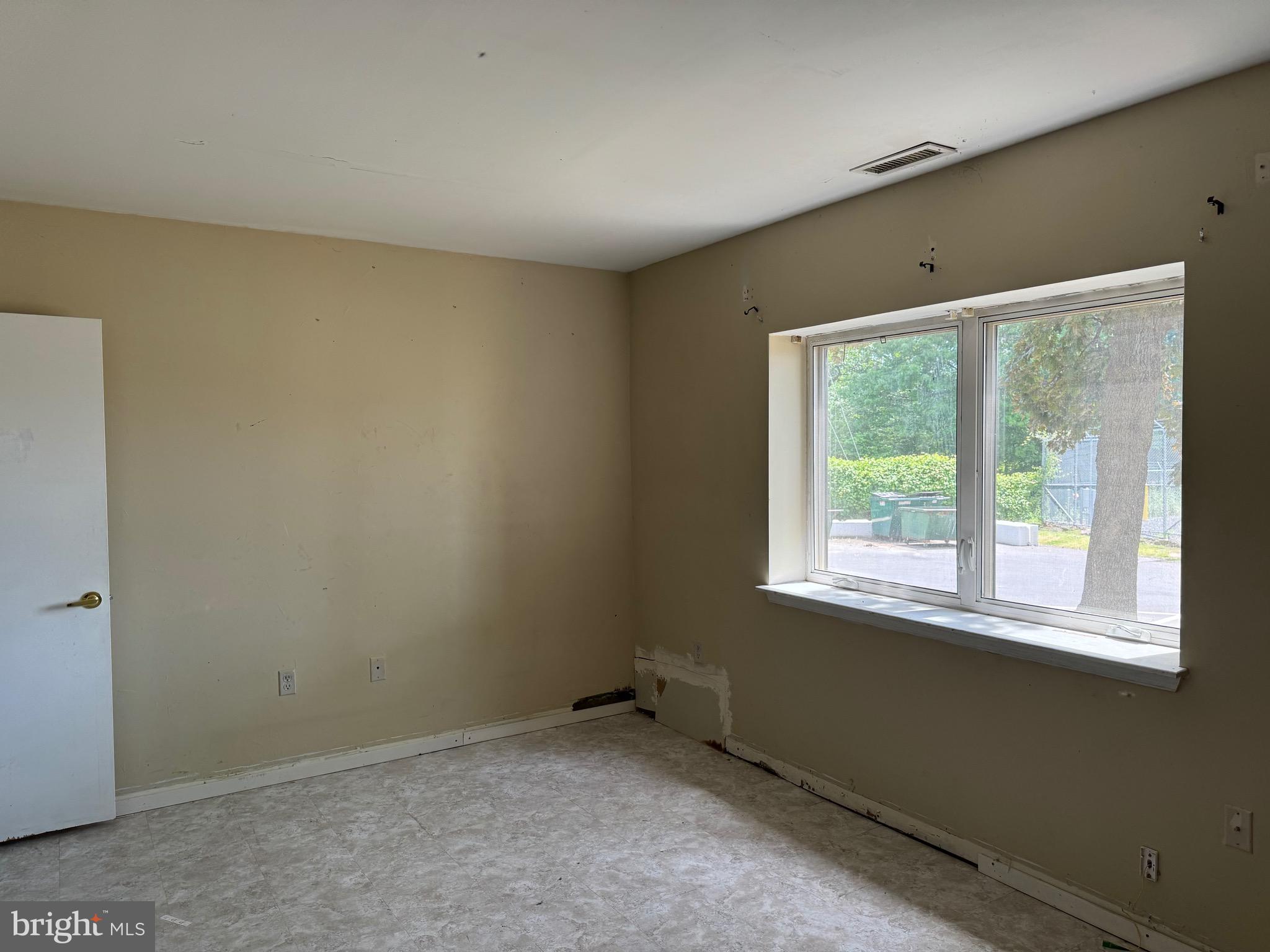 MAYFAIR - Residential