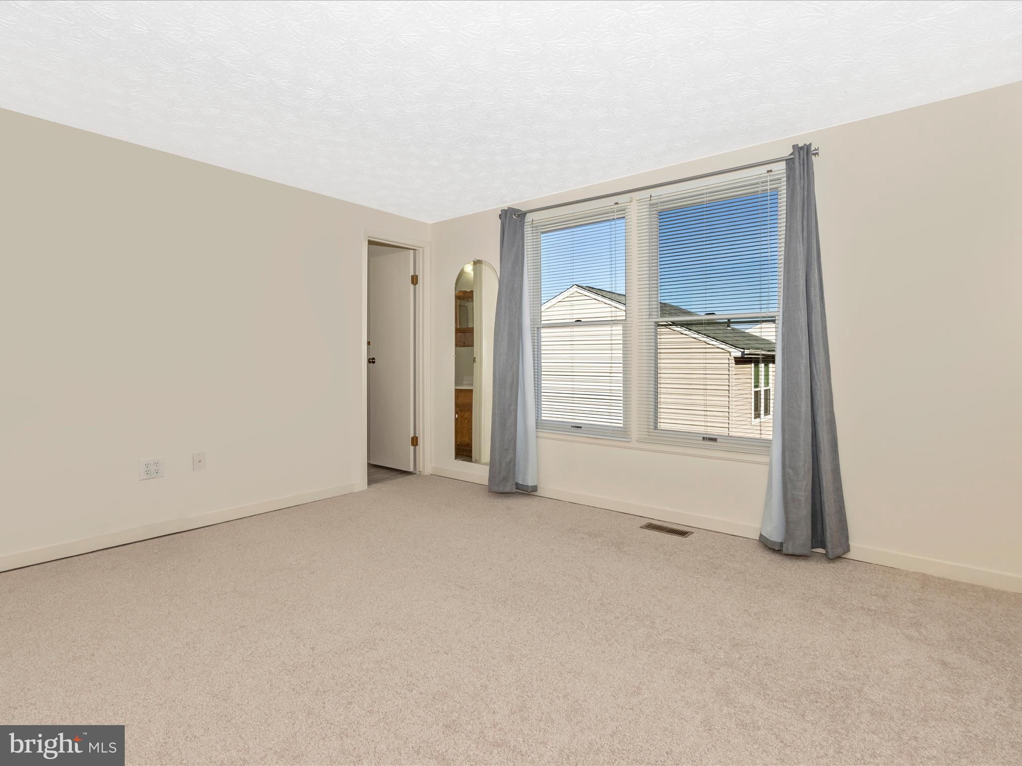 MT AIRY VILLAGE - Residential