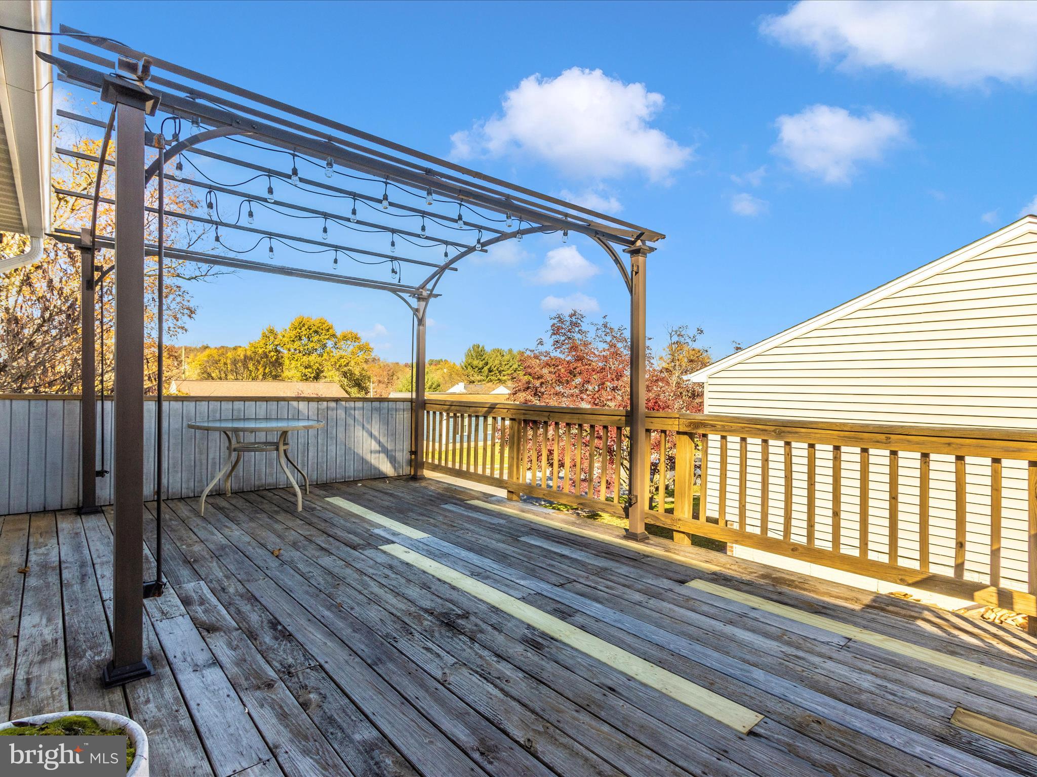 MT AIRY VILLAGE - Residential