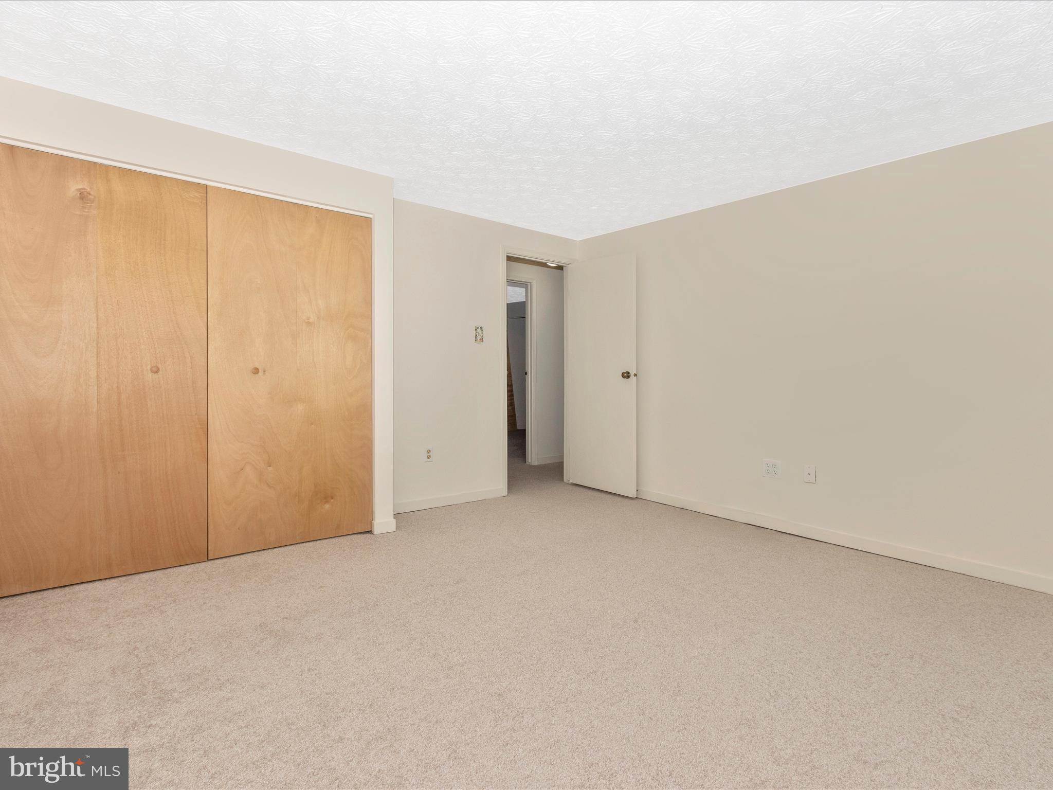 MT AIRY VILLAGE - Residential