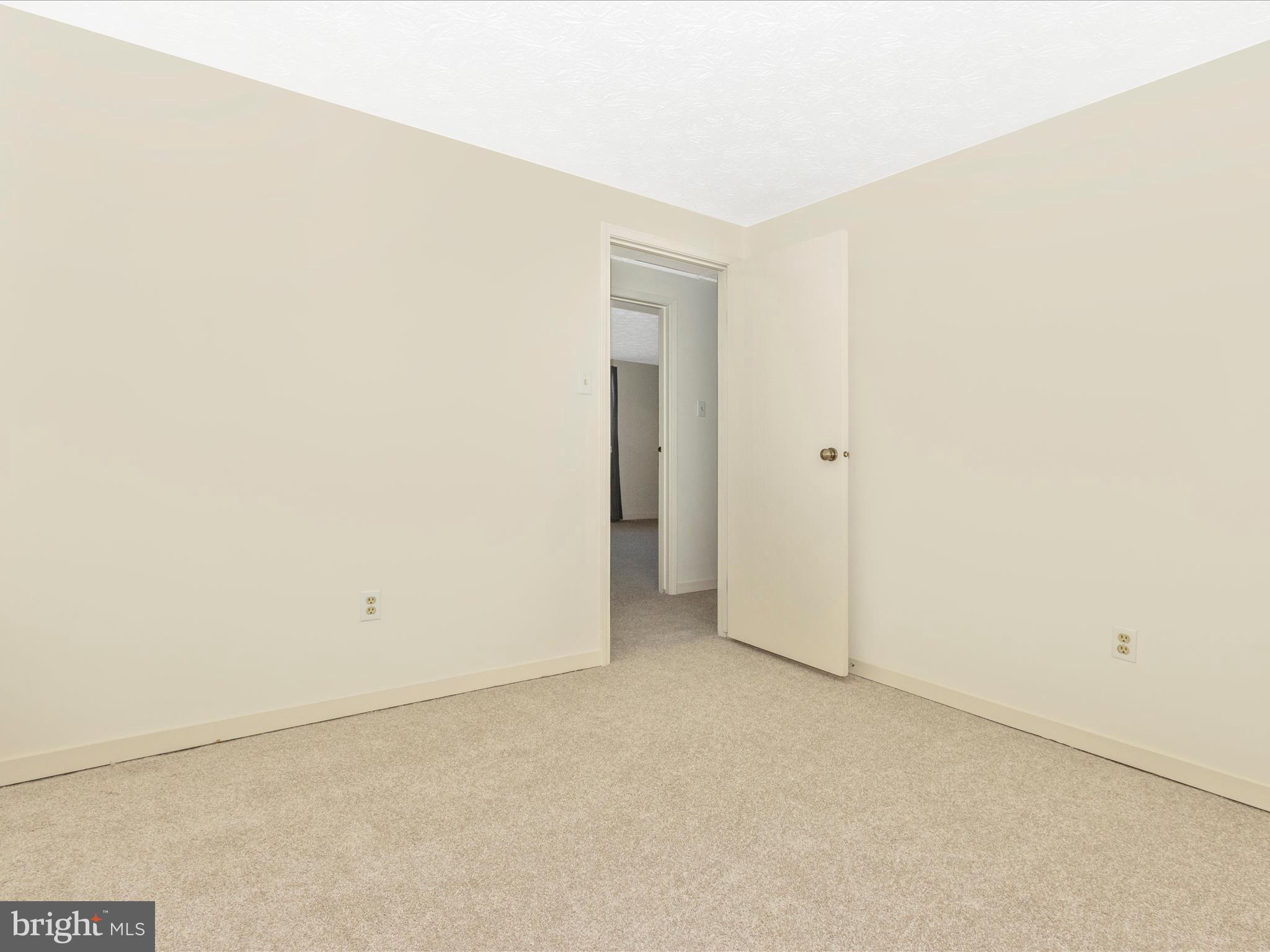 MT AIRY VILLAGE - Residential