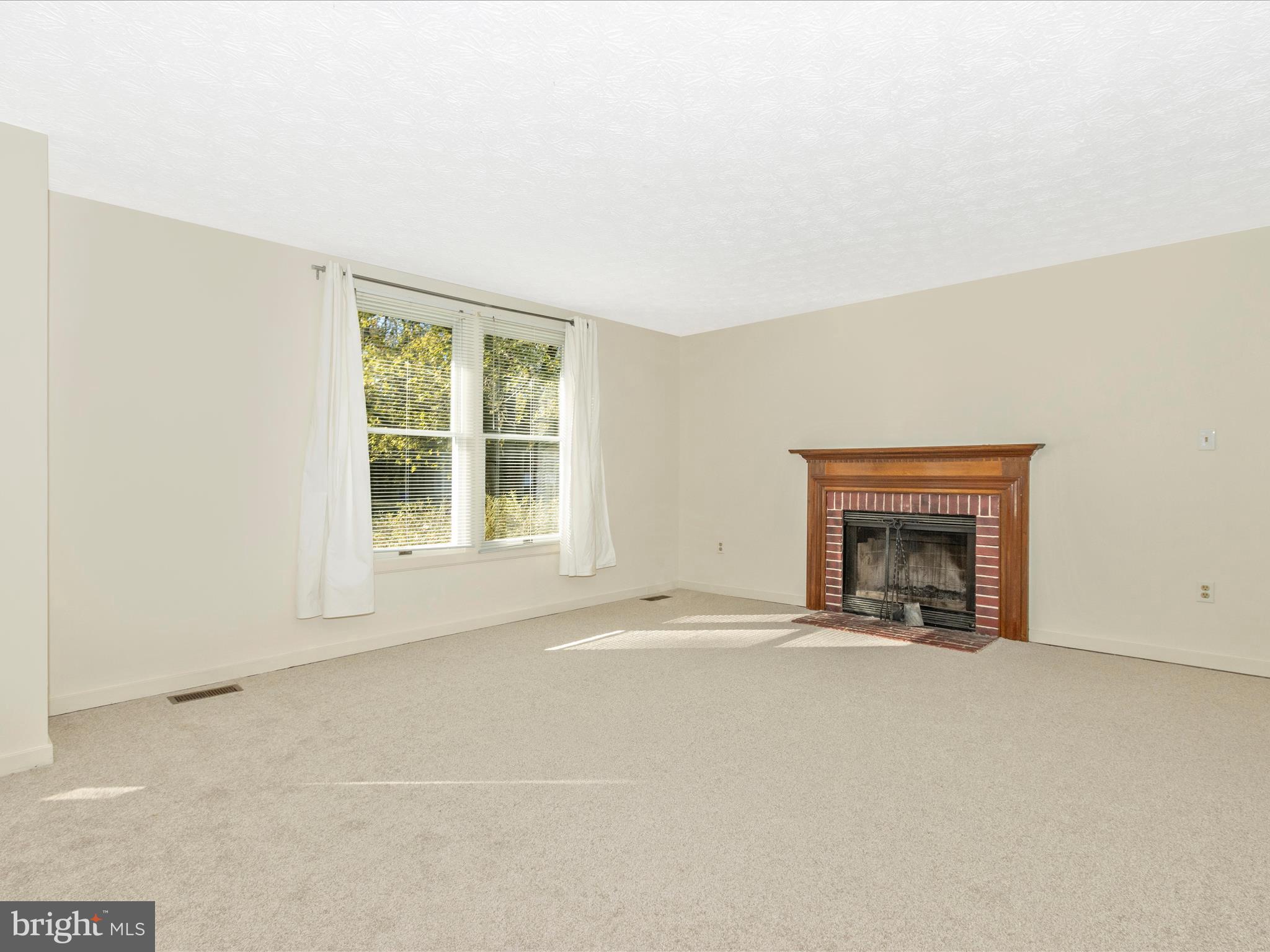 MT AIRY VILLAGE - Residential