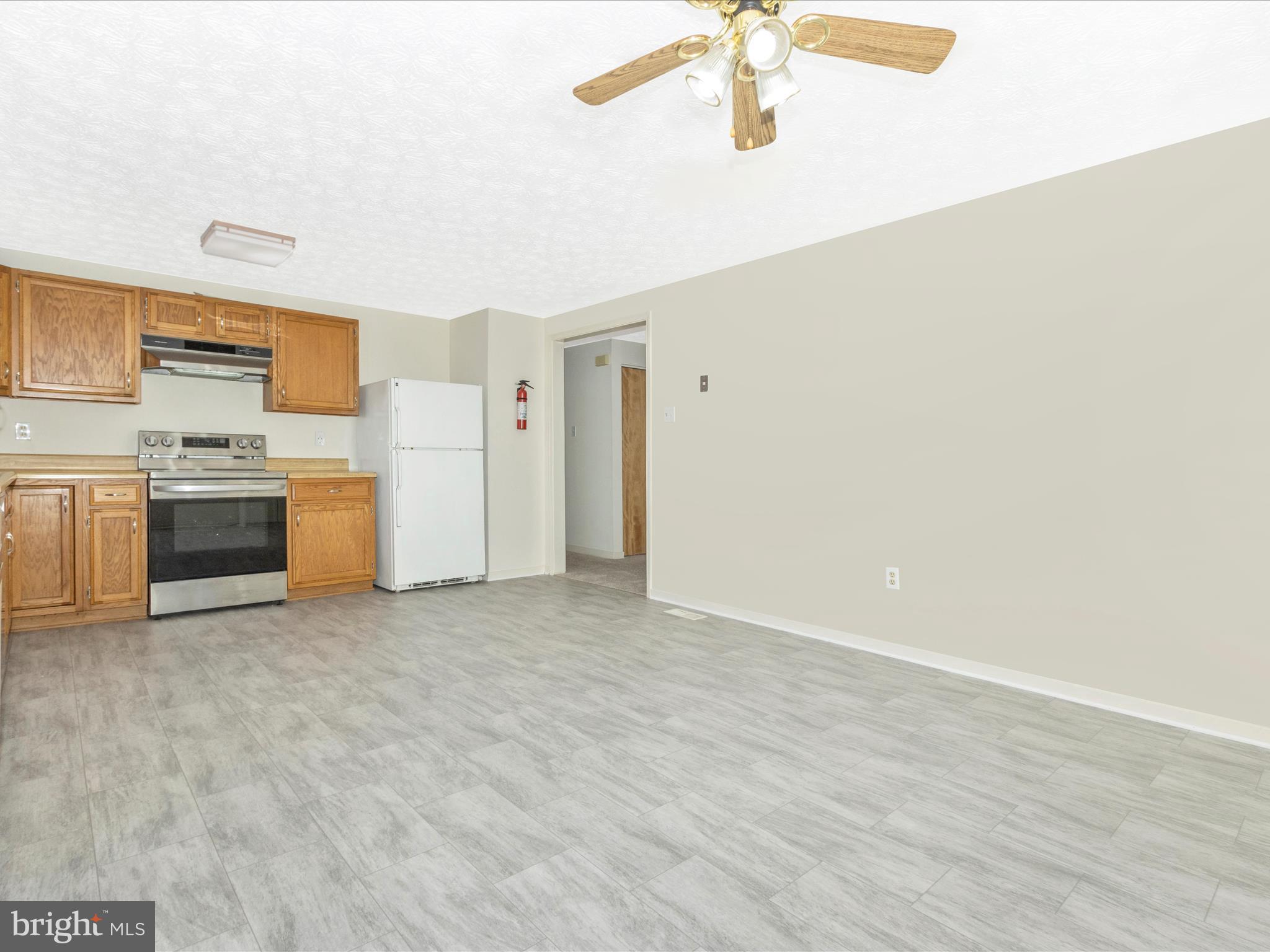 MT AIRY VILLAGE - Residential