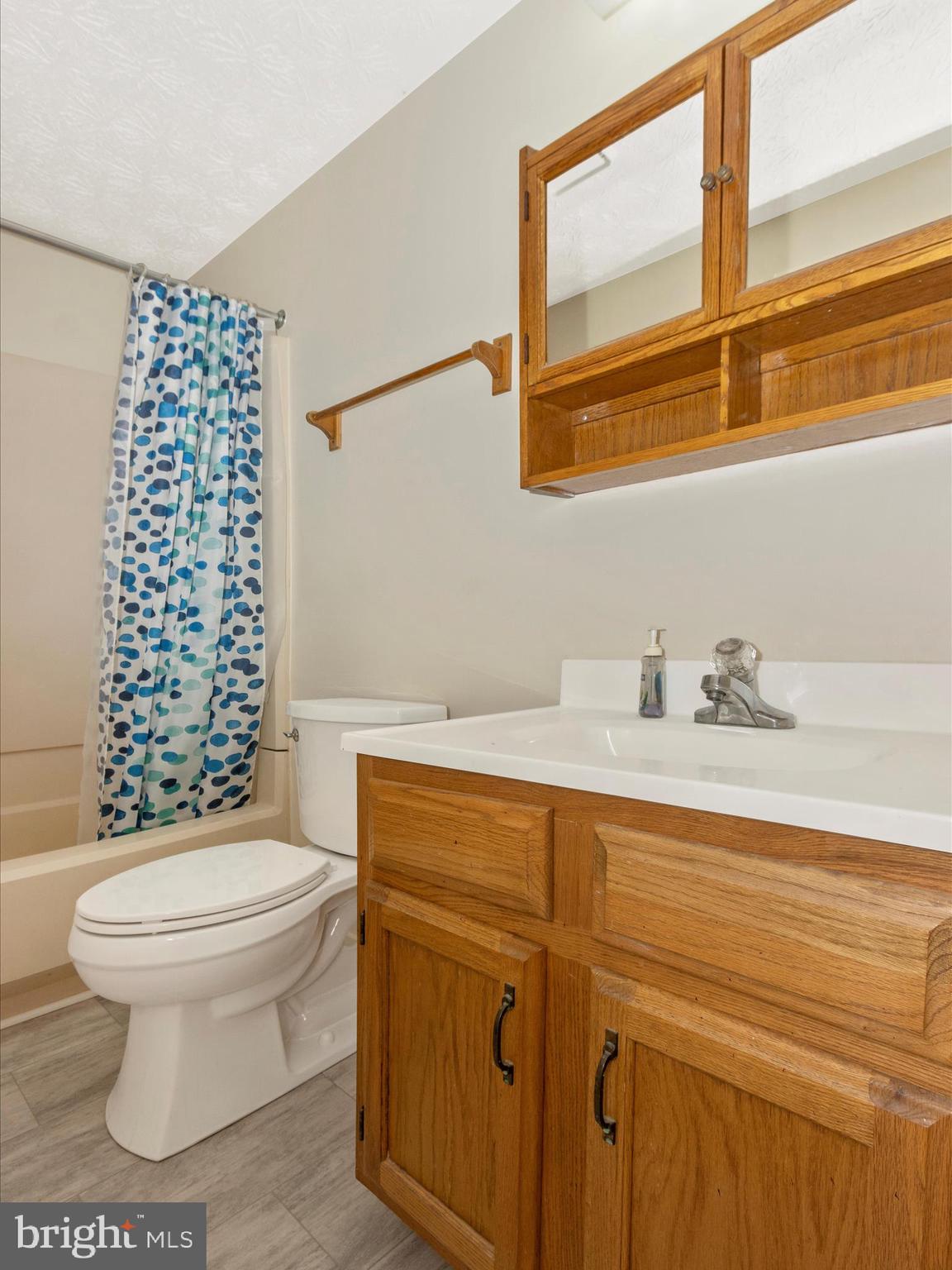 MT AIRY VILLAGE - Residential