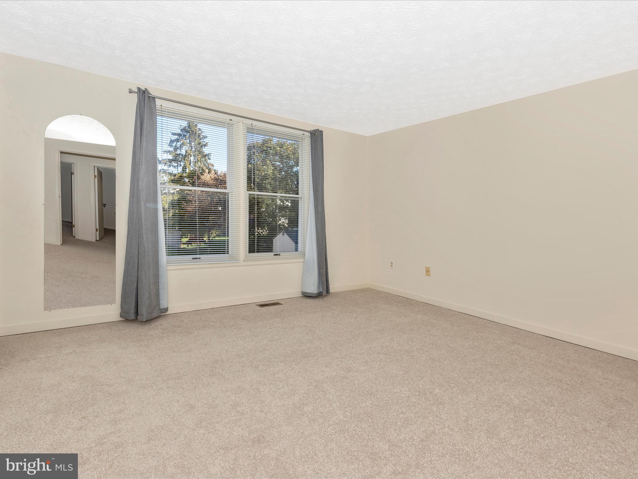 MT AIRY VILLAGE - Residential