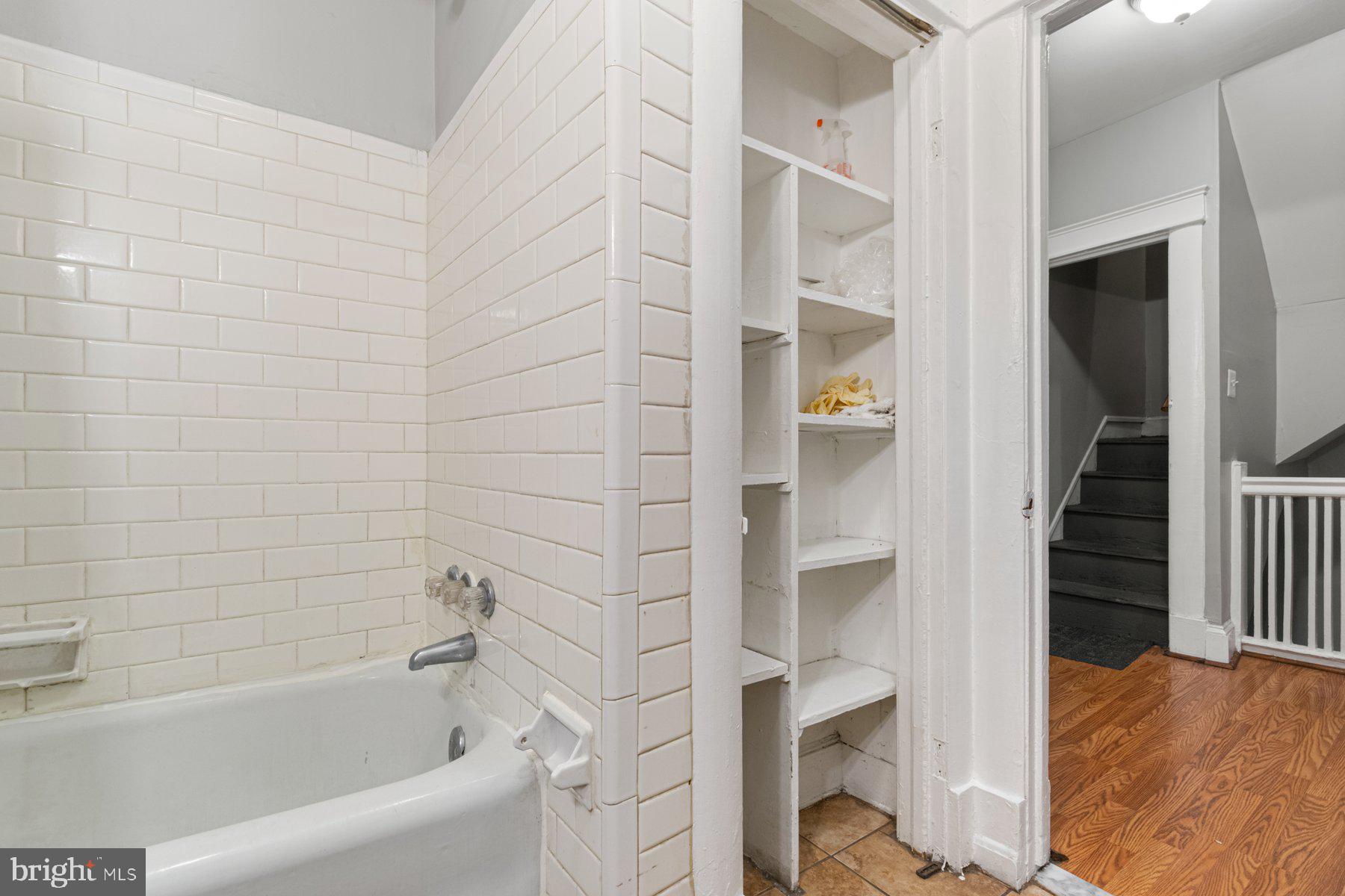 GREENSPRING - Residential