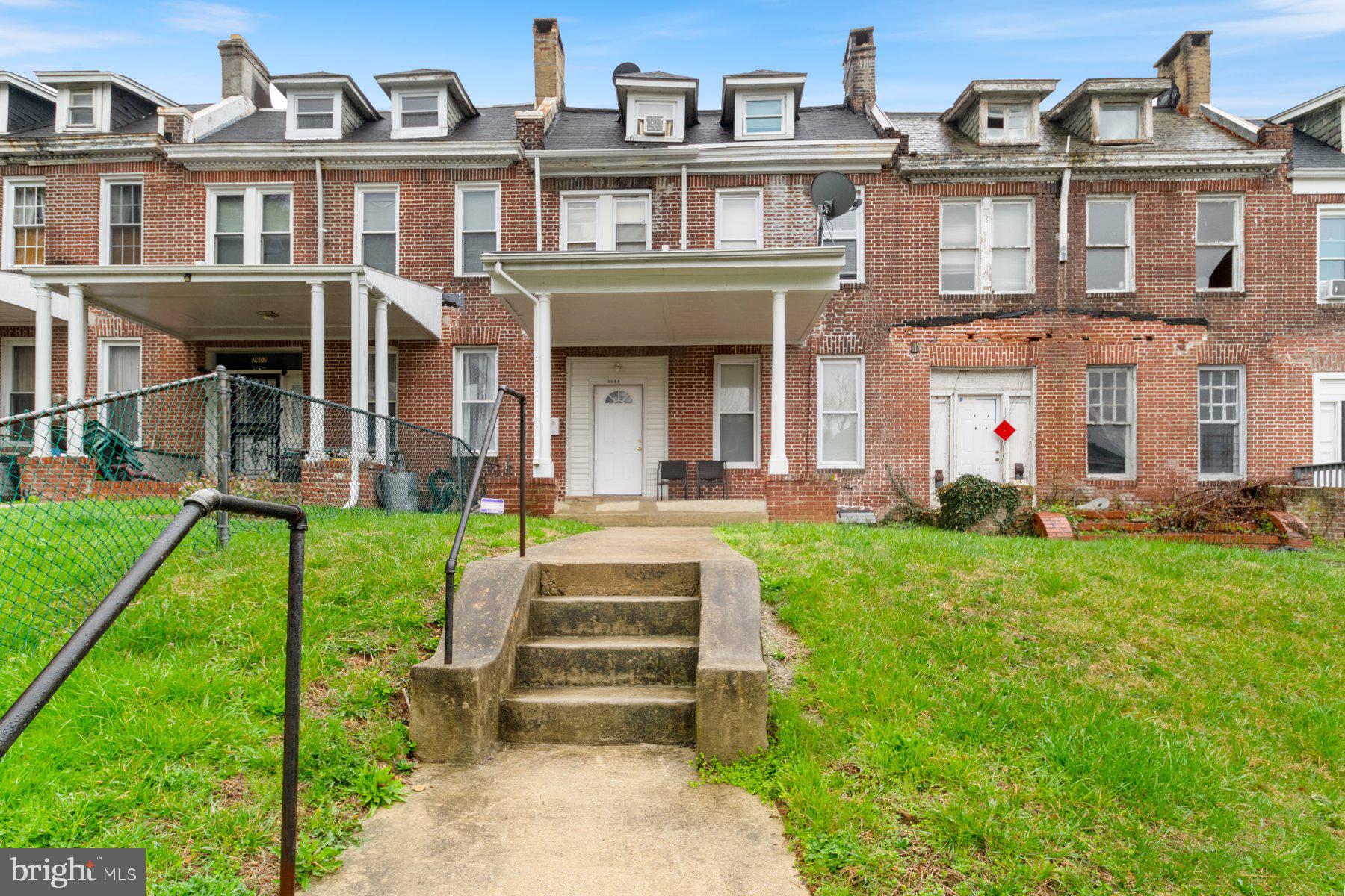GREENSPRING - Residential