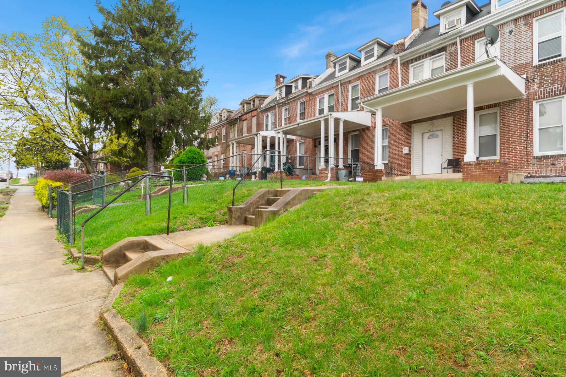 GREENSPRING - Residential