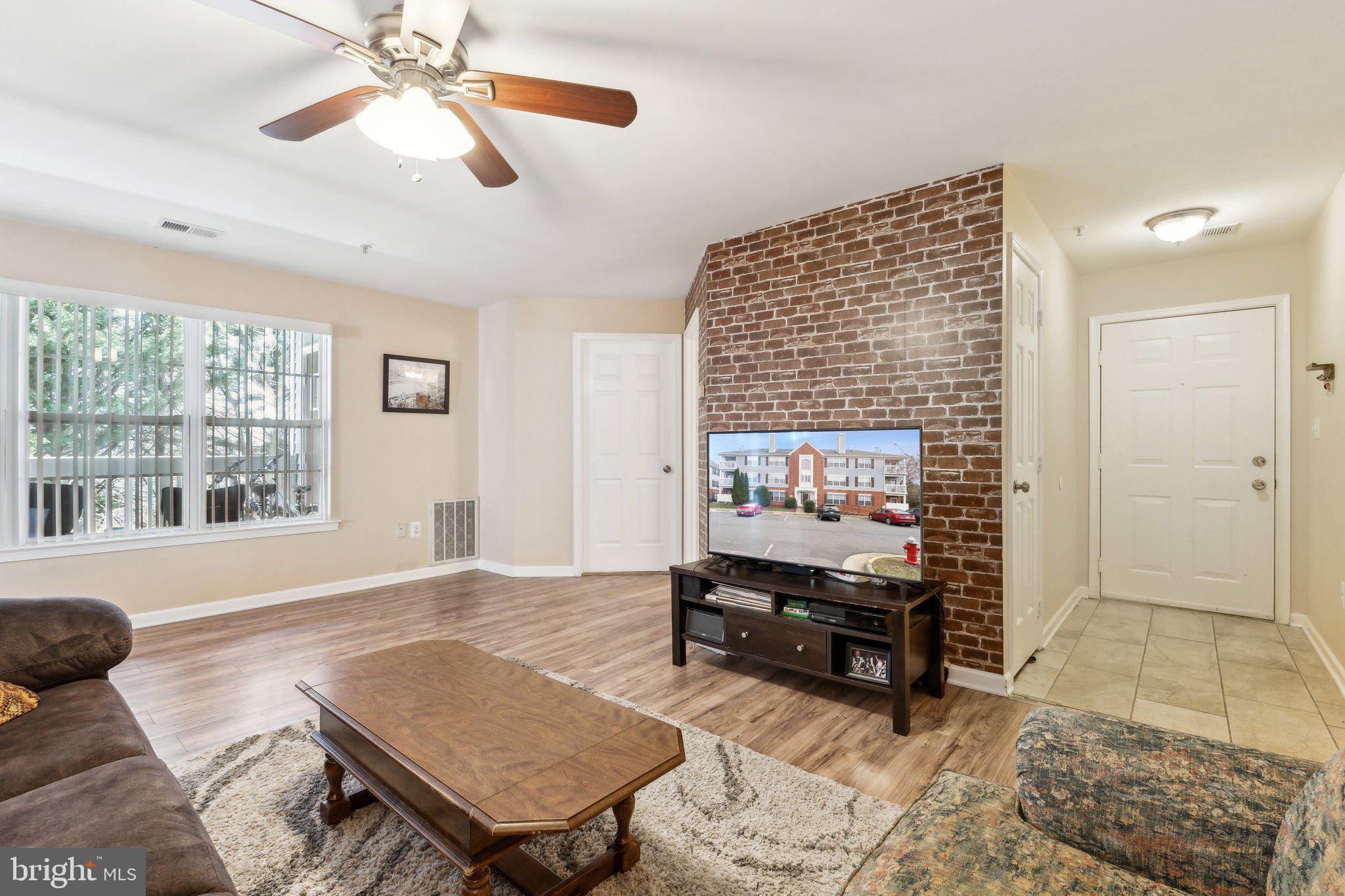 LEESBURG GATEWAY II - Residential Lease