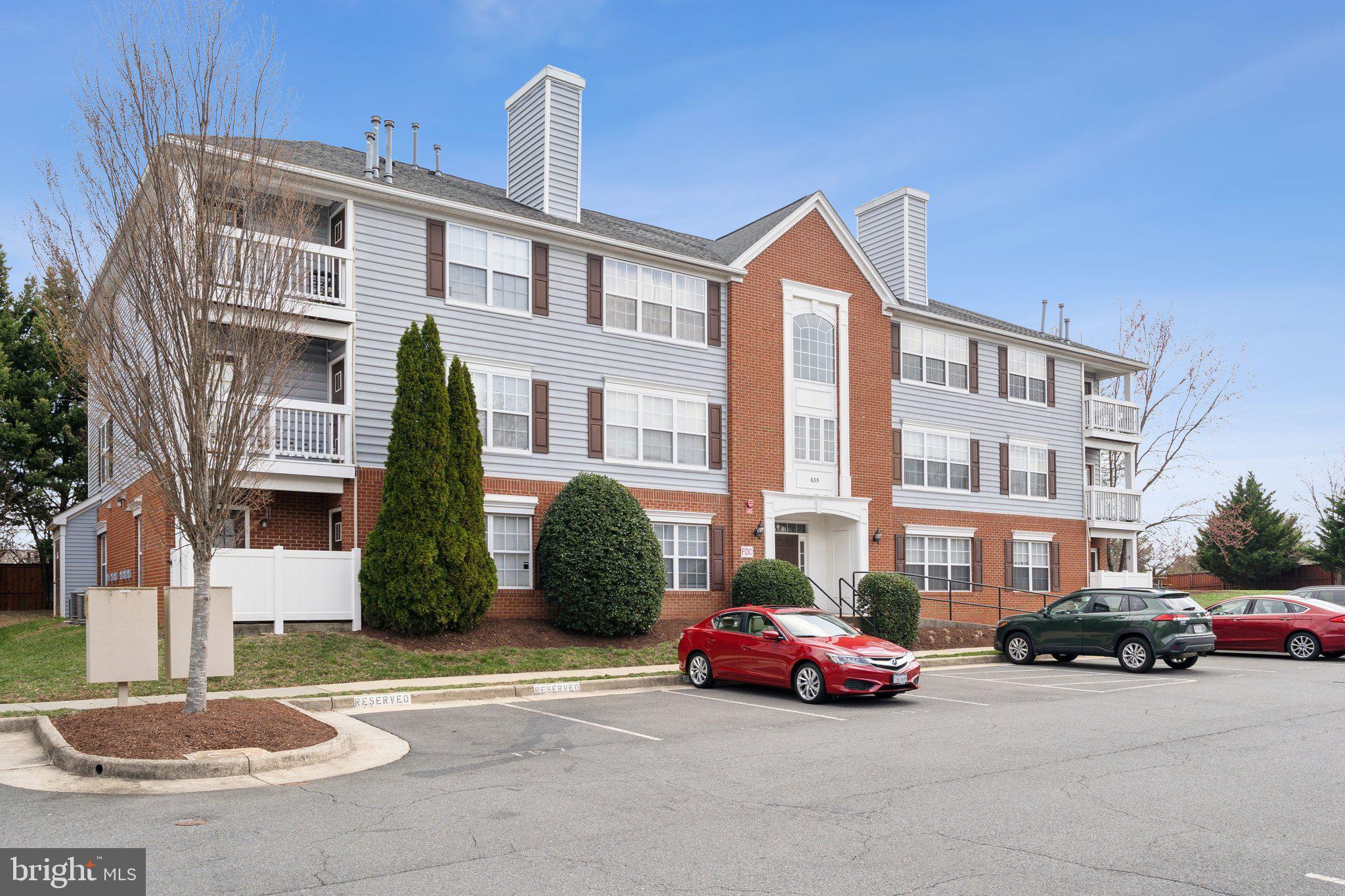 LEESBURG GATEWAY II - Residential Lease