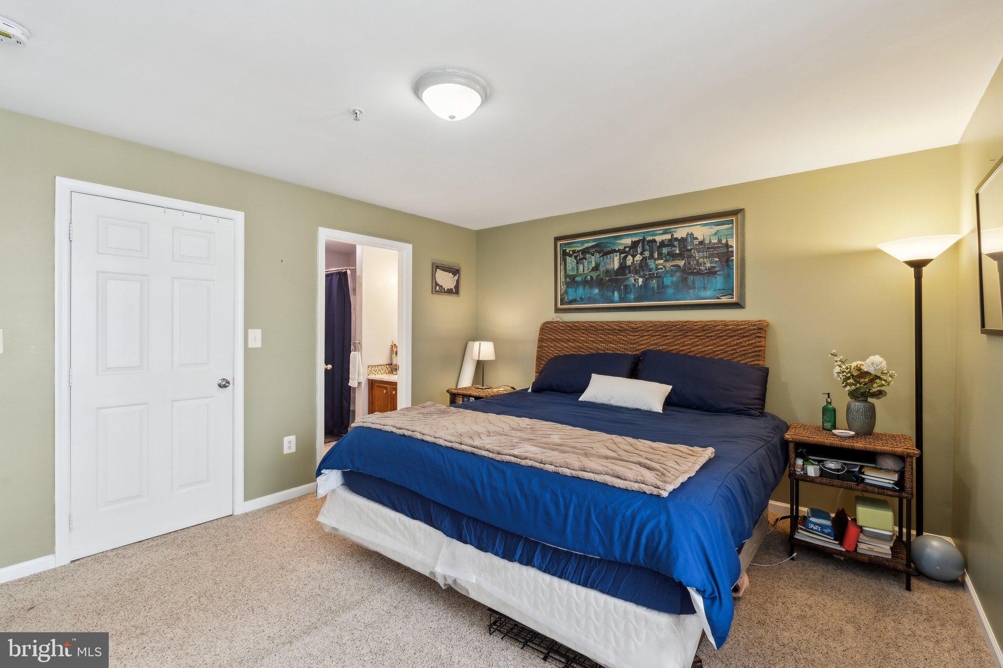 LEESBURG GATEWAY II - Residential Lease