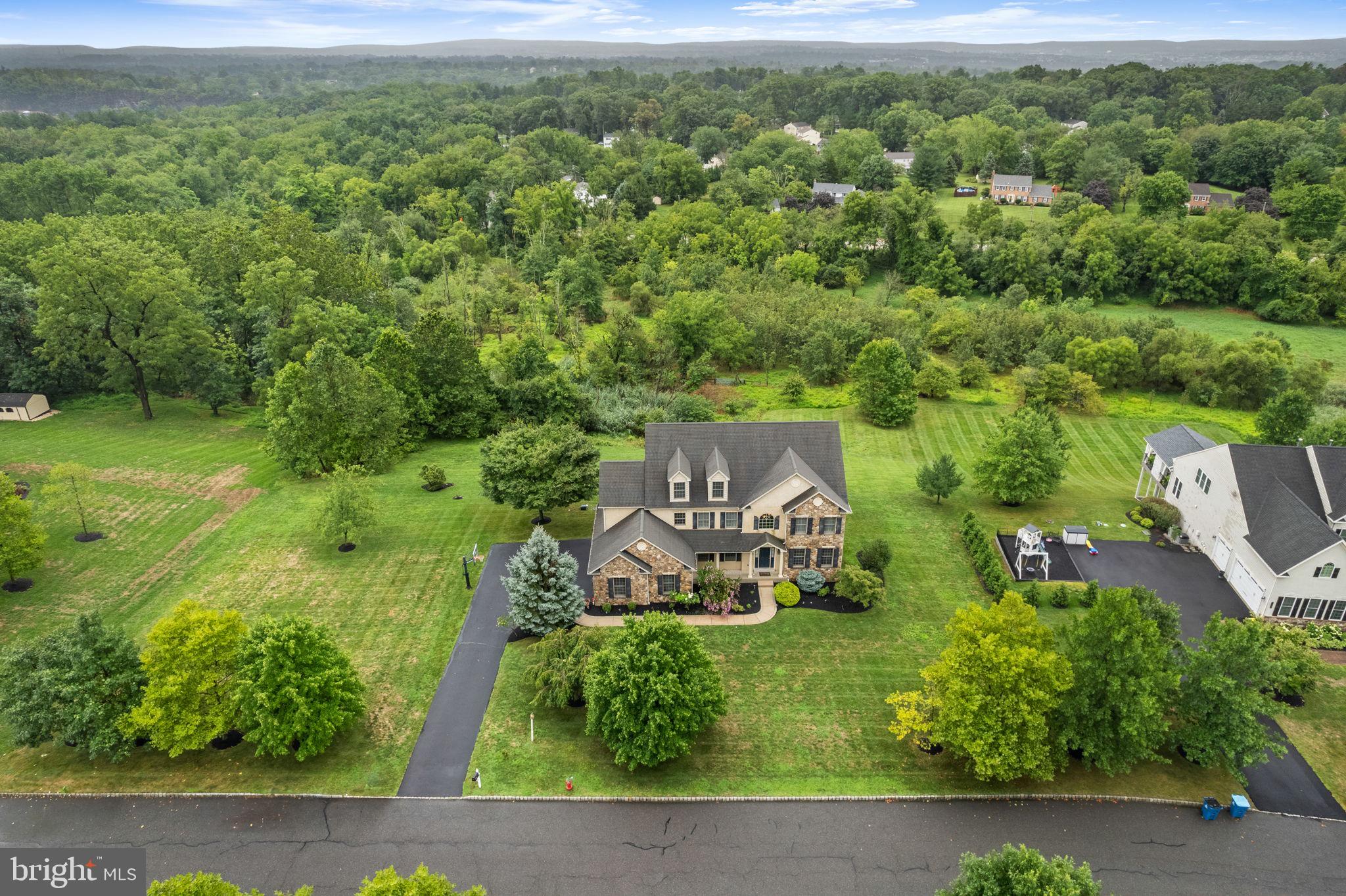 THE STABLES - Residential