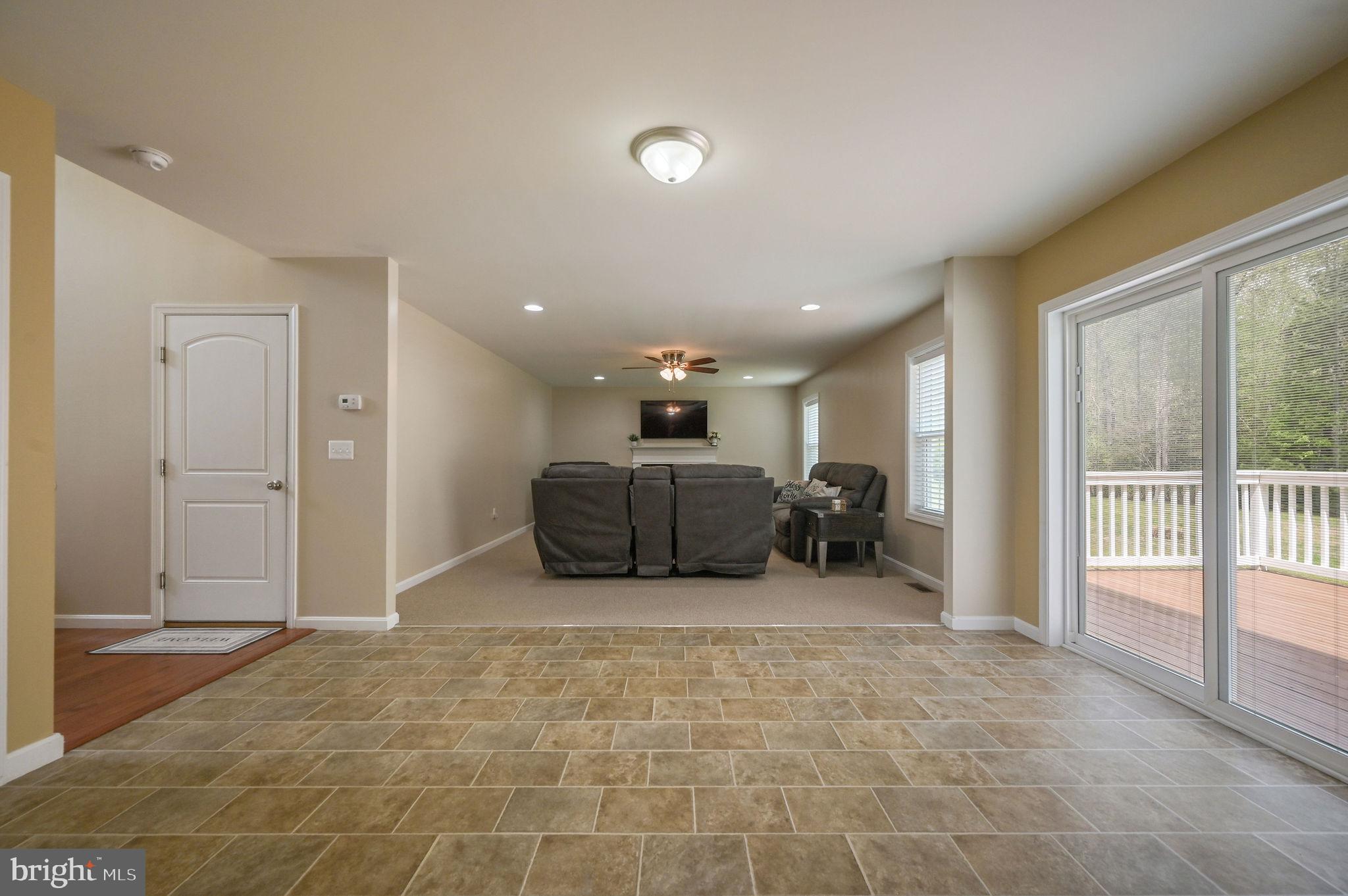 HUNTERS RUN - Residential