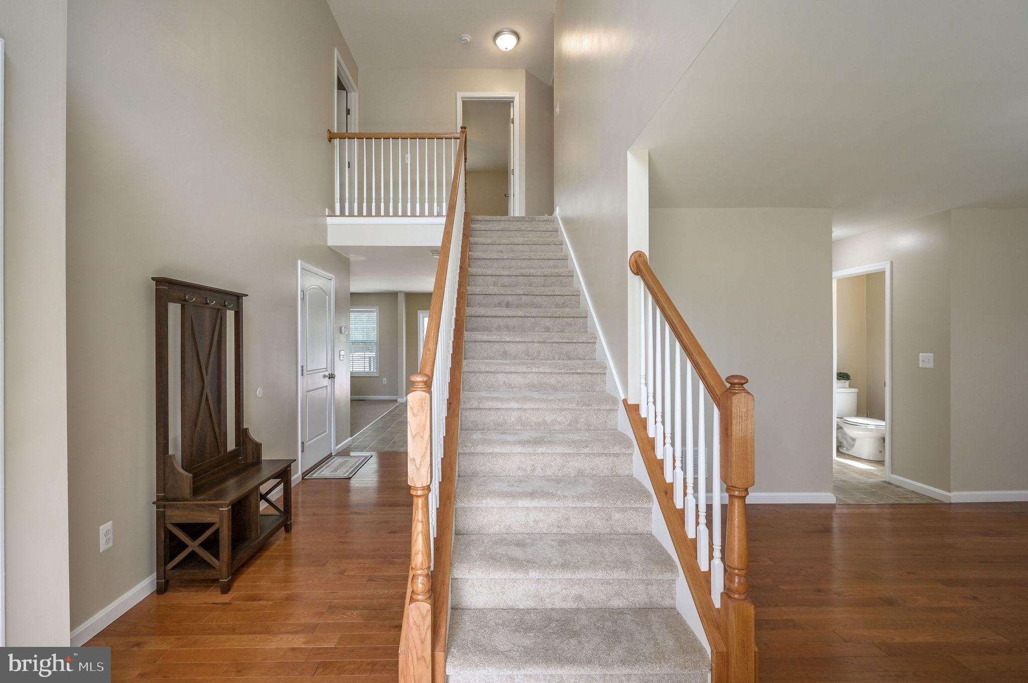 HUNTERS RUN - Residential