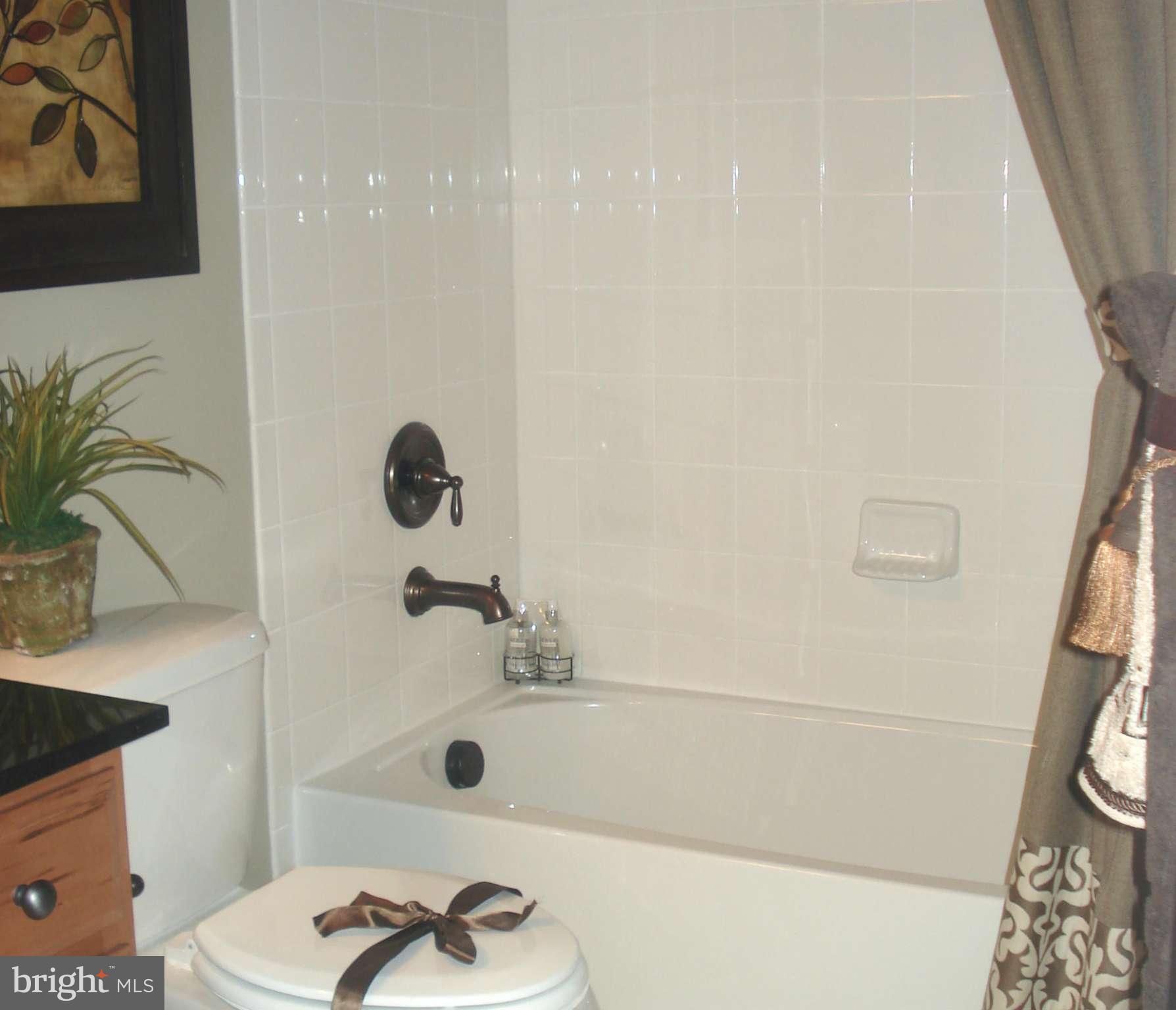 AVONLEA - Residential Lease