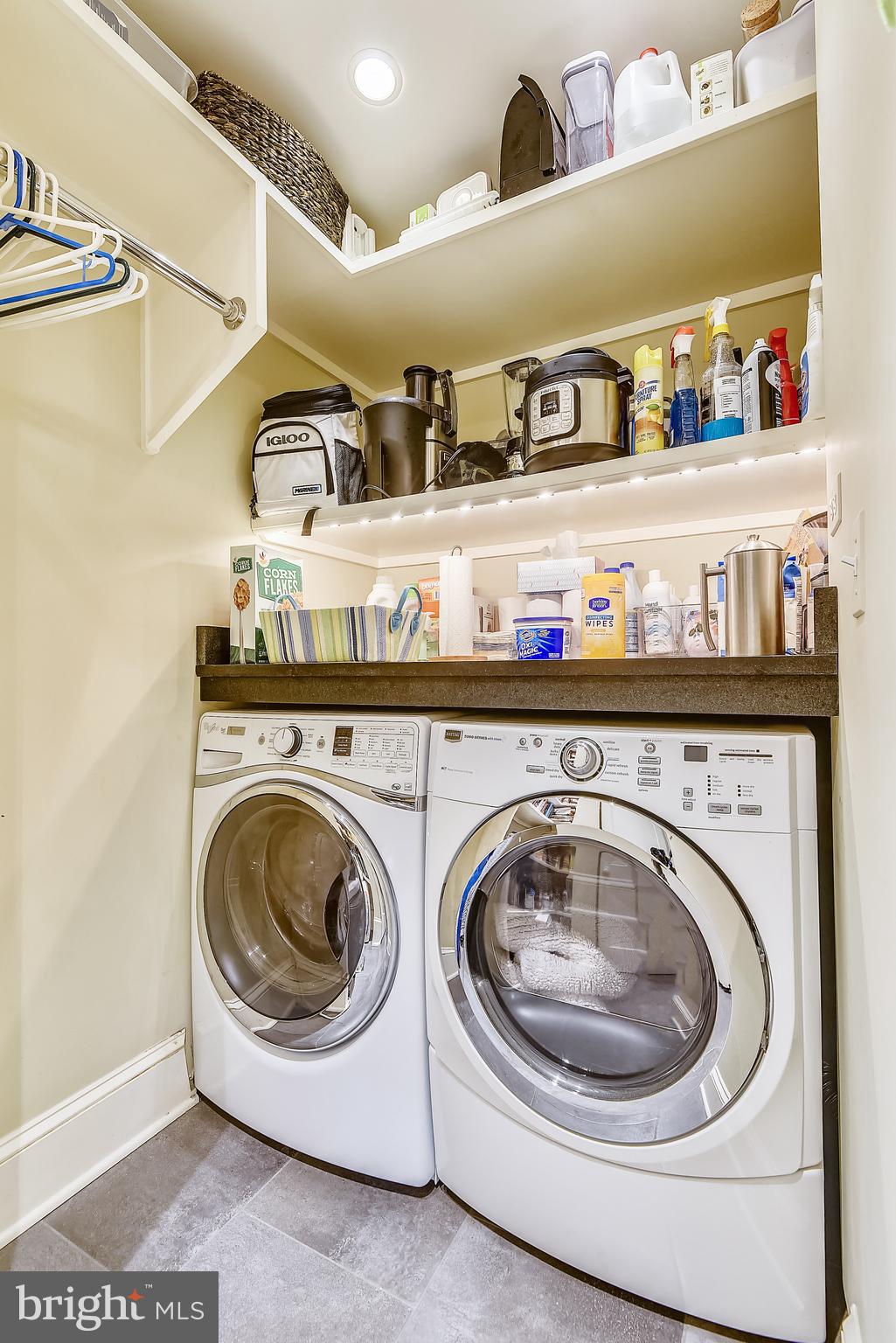 EASTPORT - Residential