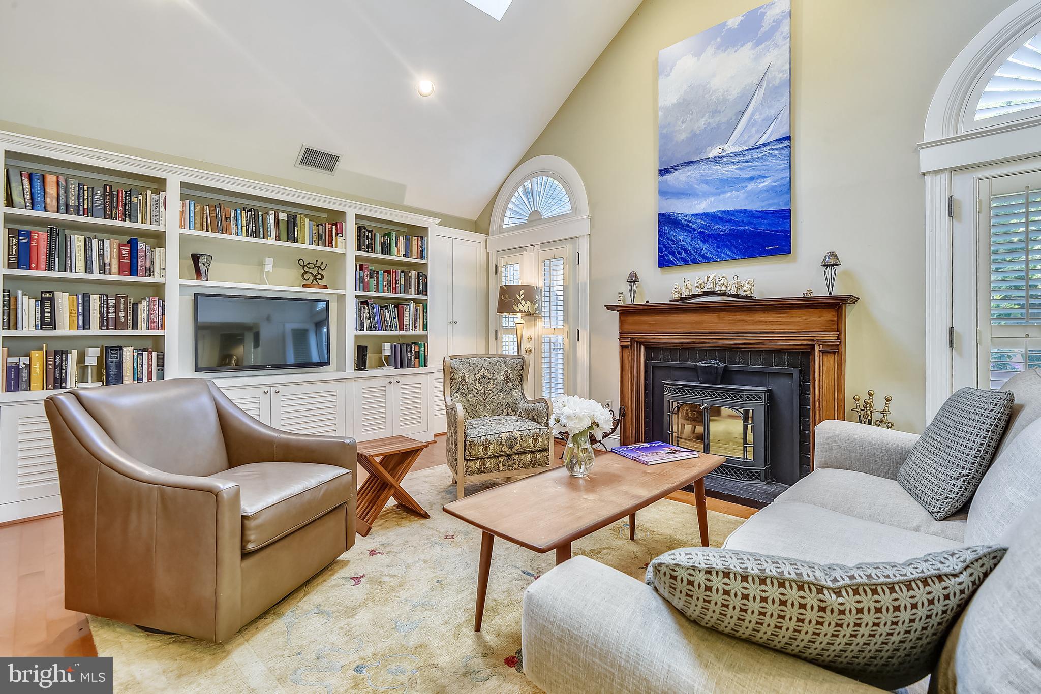 EASTPORT - Residential