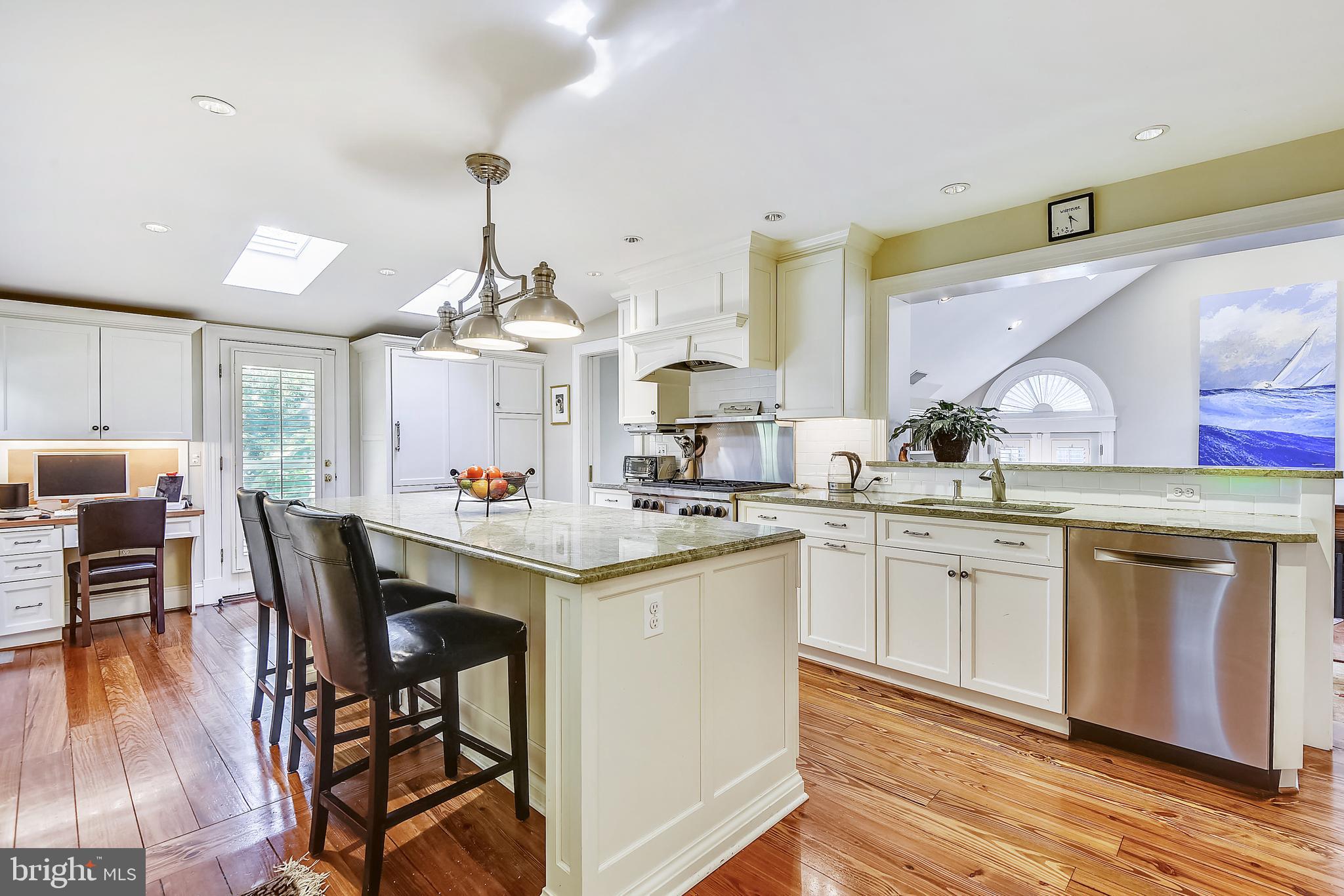 EASTPORT - Residential