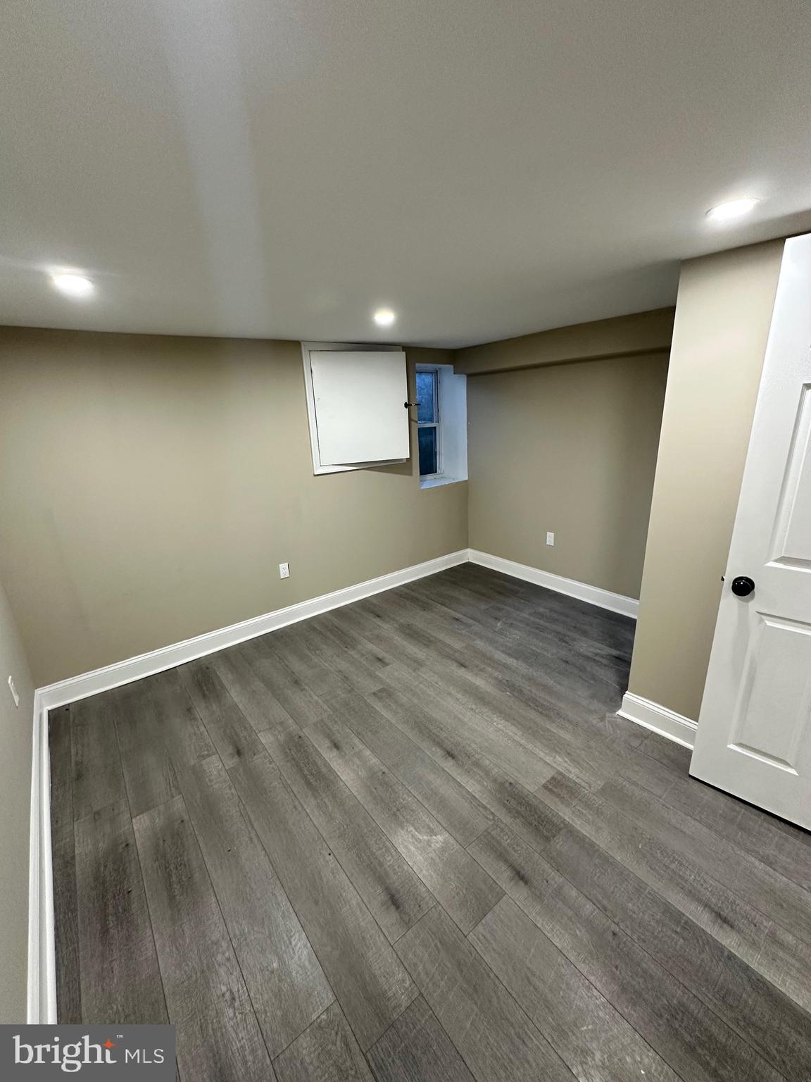 MILTON-MONTFORD - Residential Lease