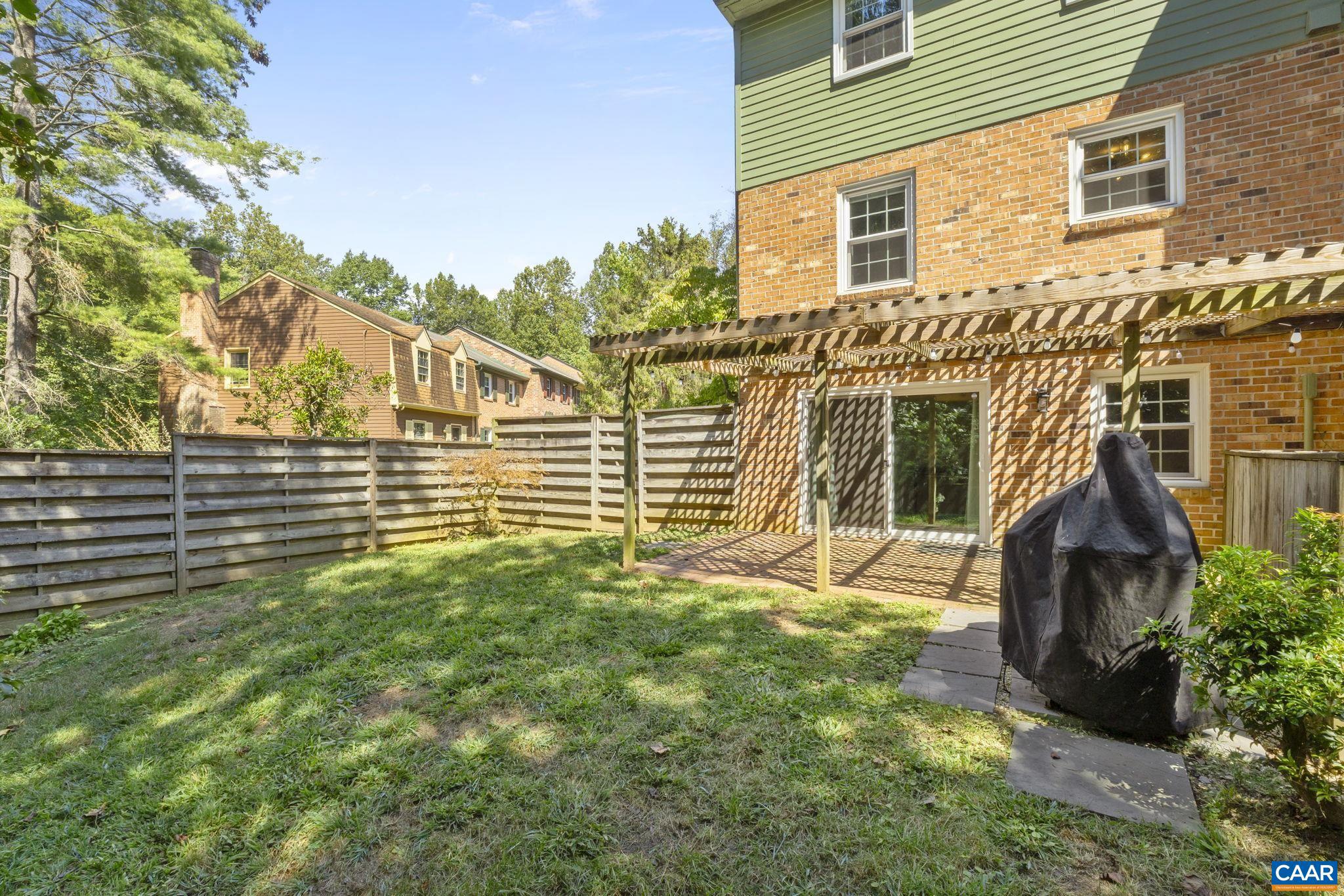 GEORGETOWN GREEN - Residential