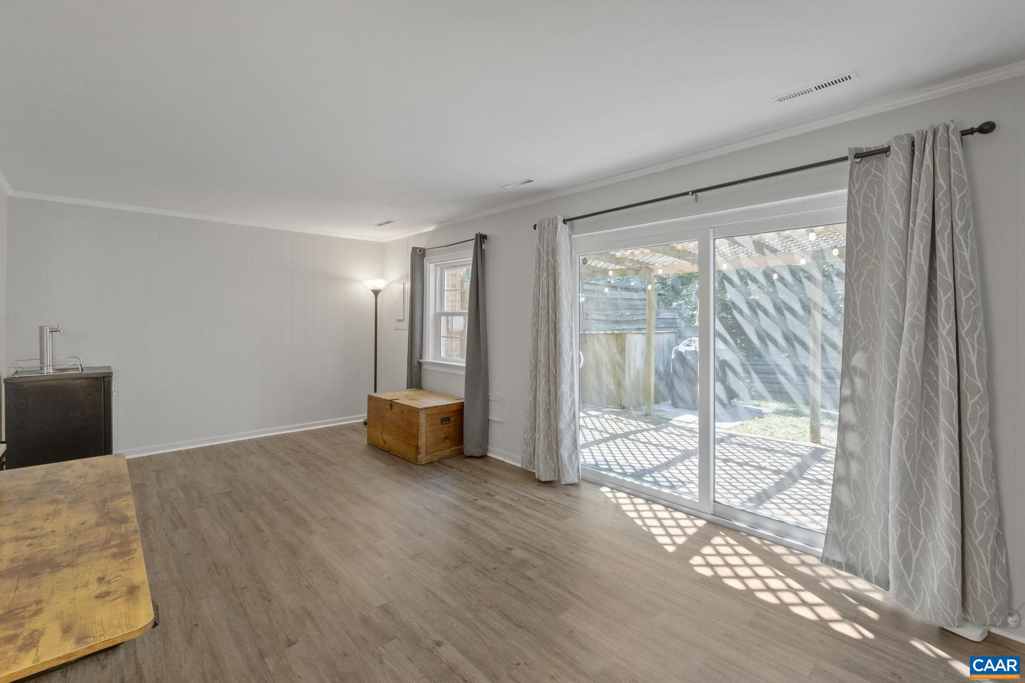 GEORGETOWN GREEN - Residential