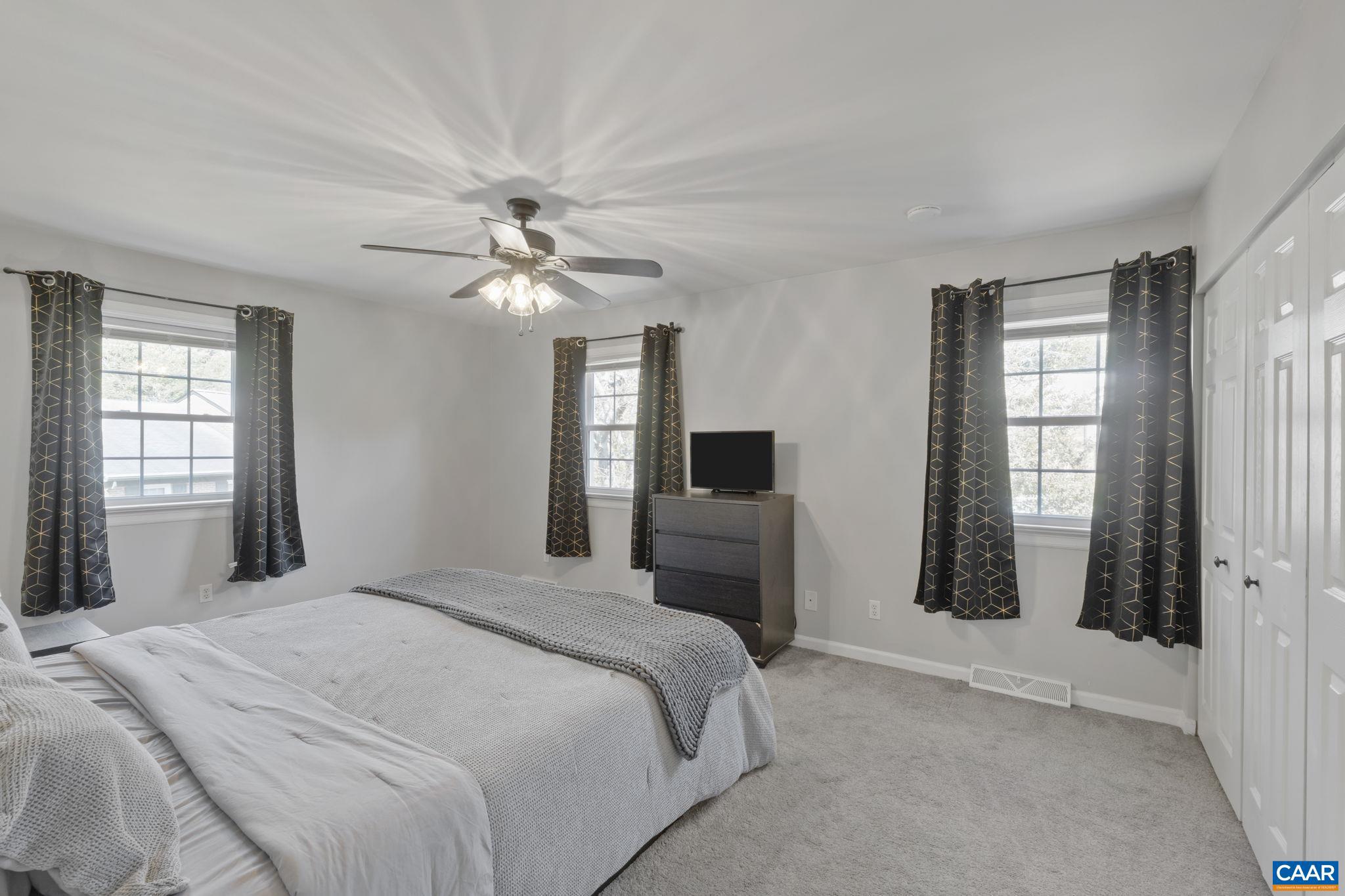 GEORGETOWN GREEN - Residential