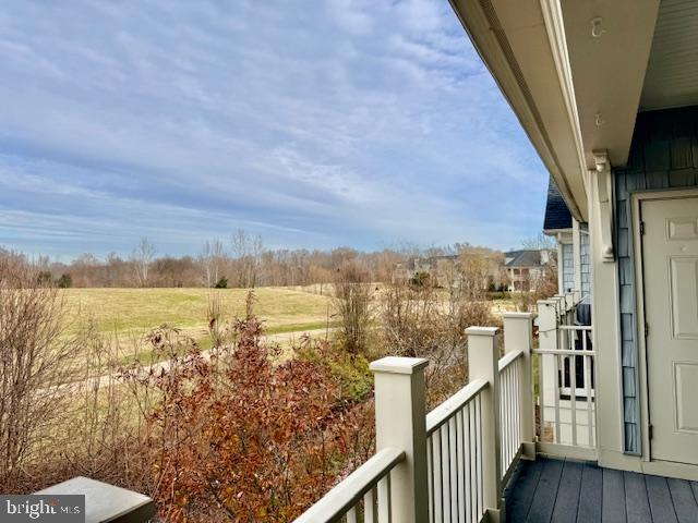 BELMONT BAY - Residential Lease