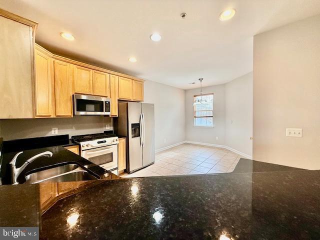 BELMONT BAY - Residential Lease