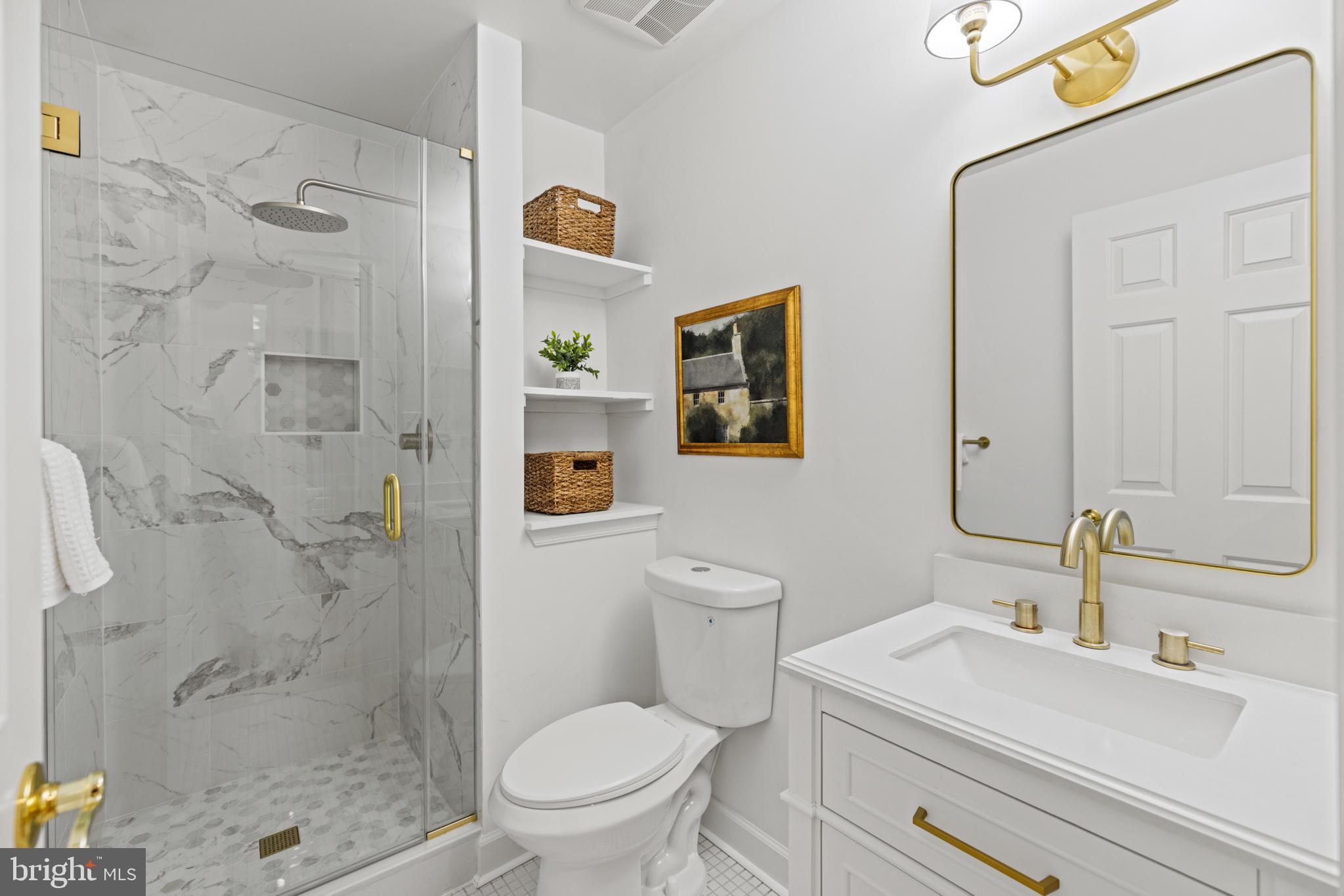 HUNTERS TRACE - Residential