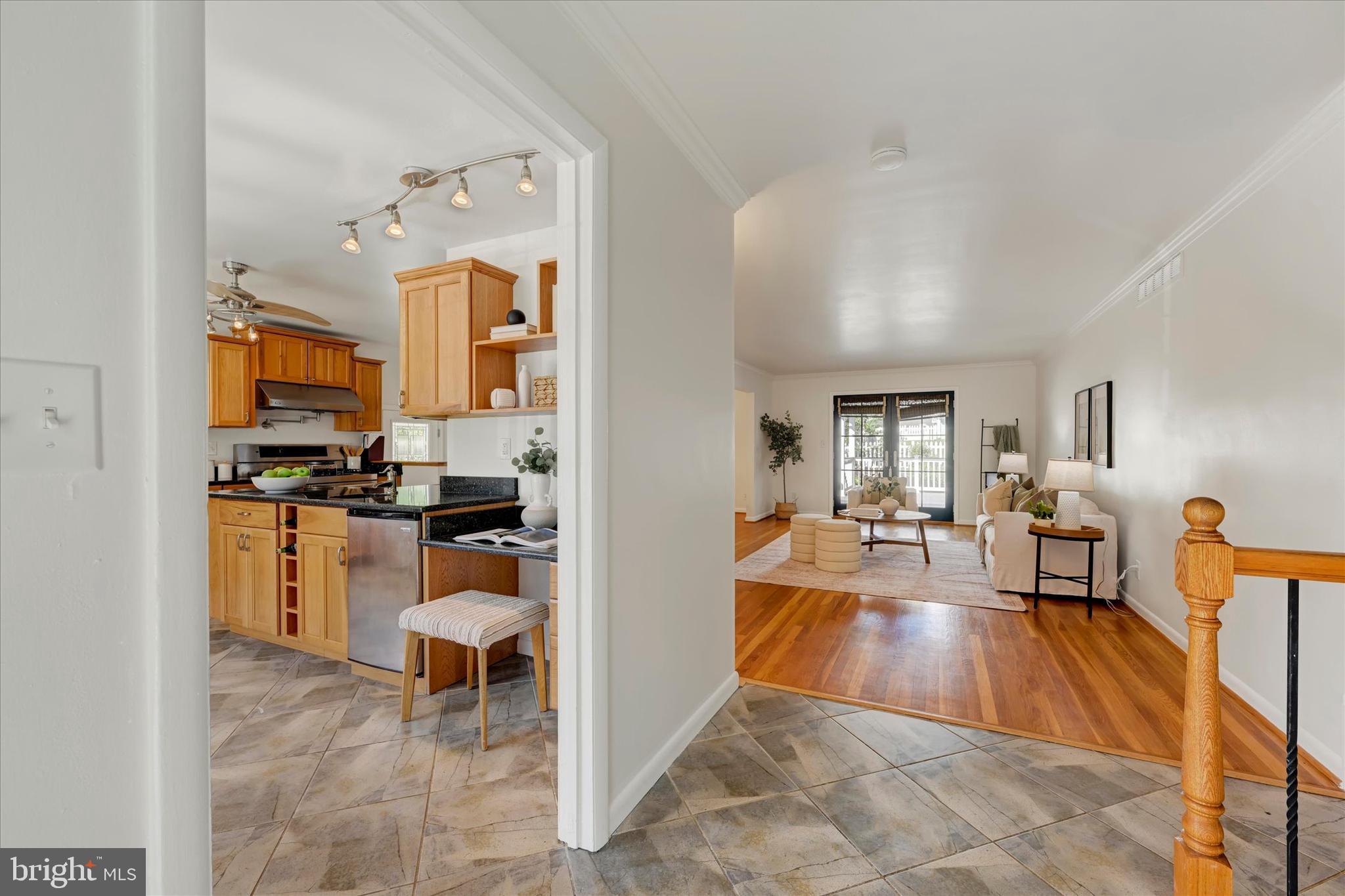8216 THORNTON ROAD