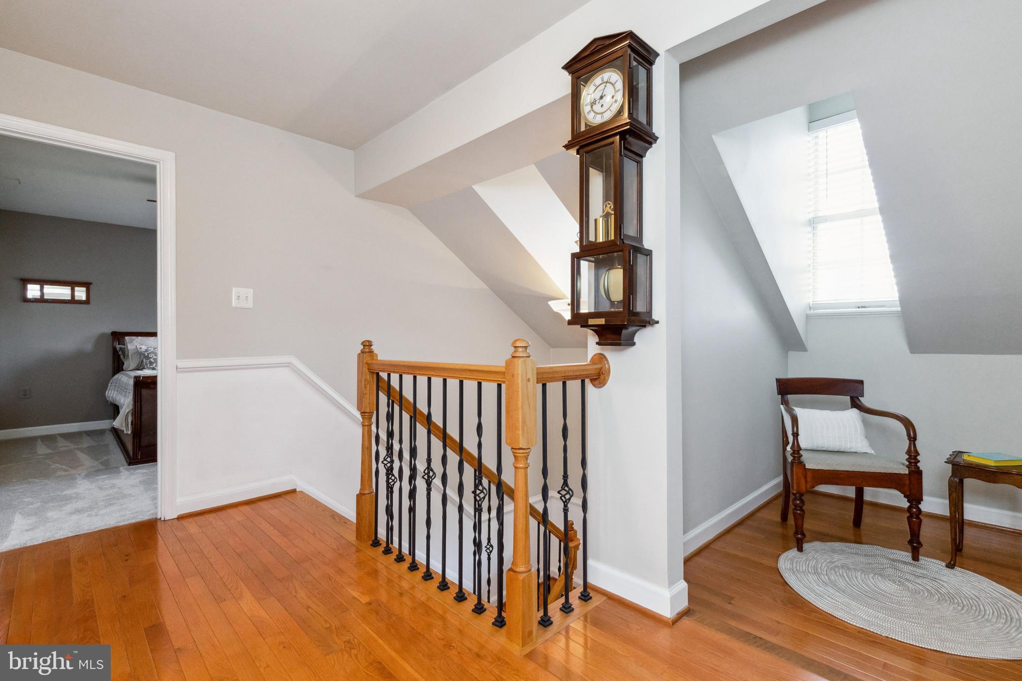 ASHBURN MEWS - Residential