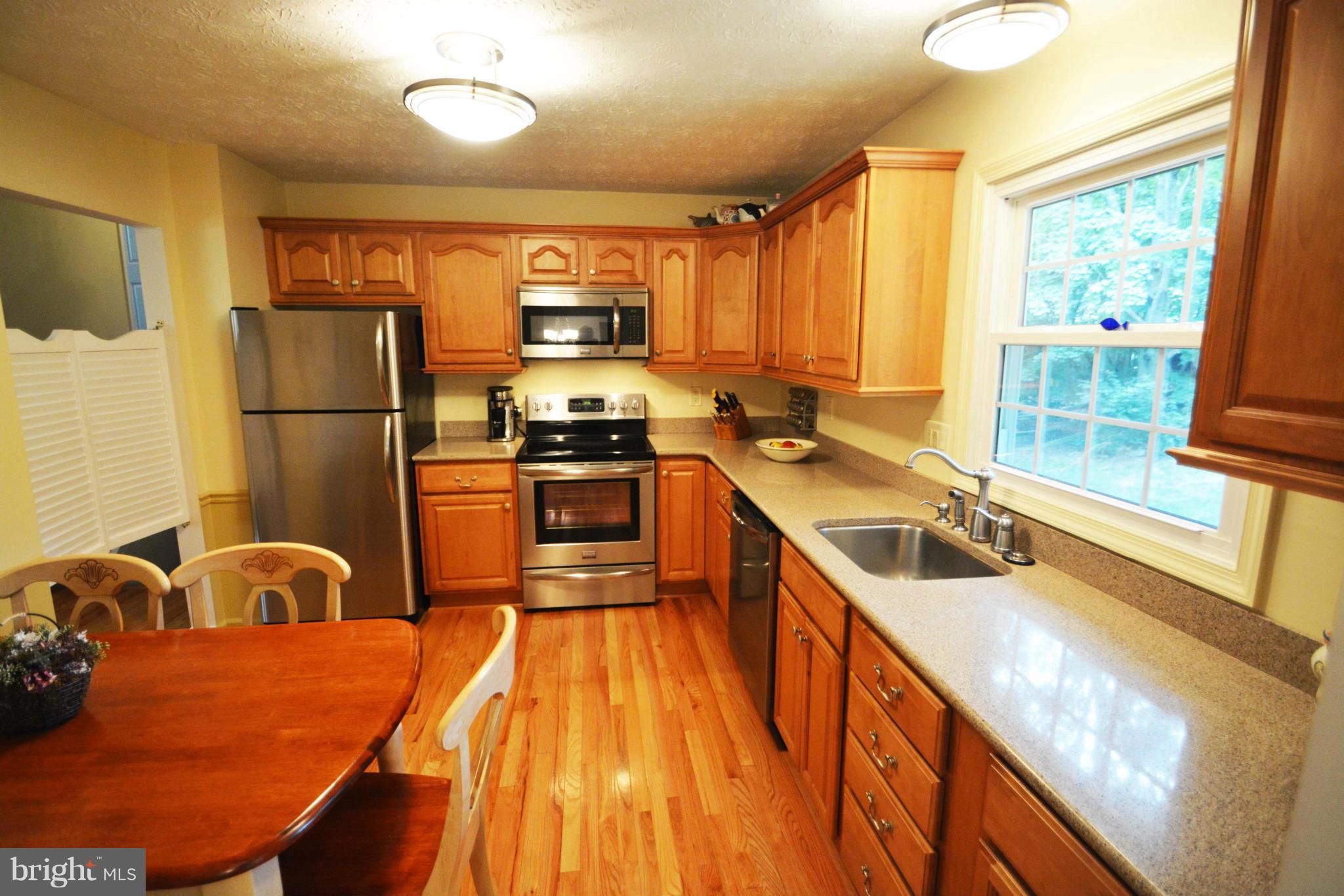 VILLAGE OF HICKORY RIDGE - Residential