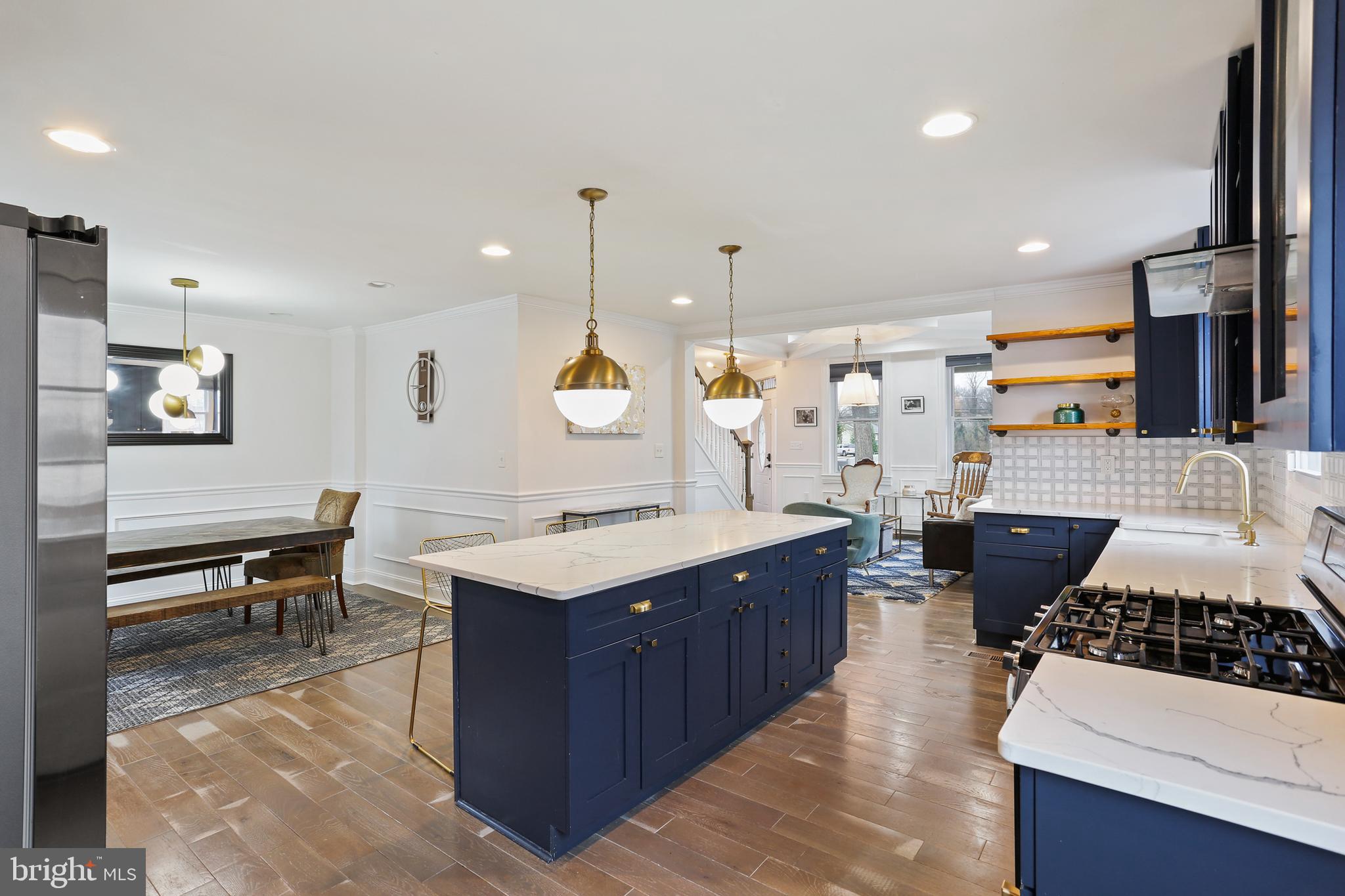 PARKVILLE/CARNEY - Residential