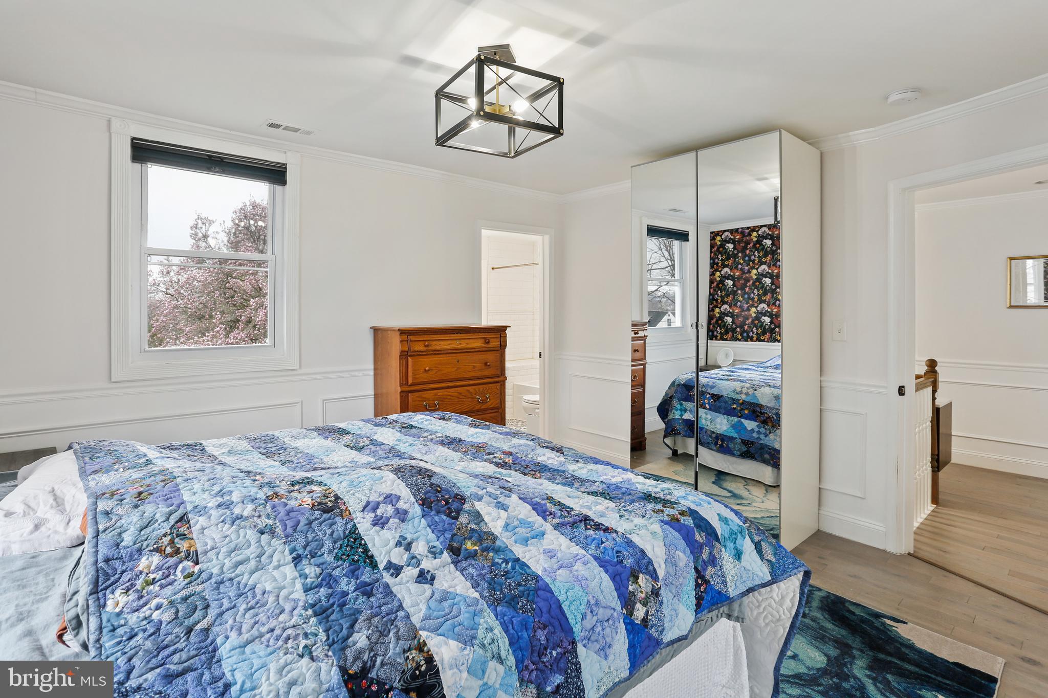 PARKVILLE/CARNEY - Residential