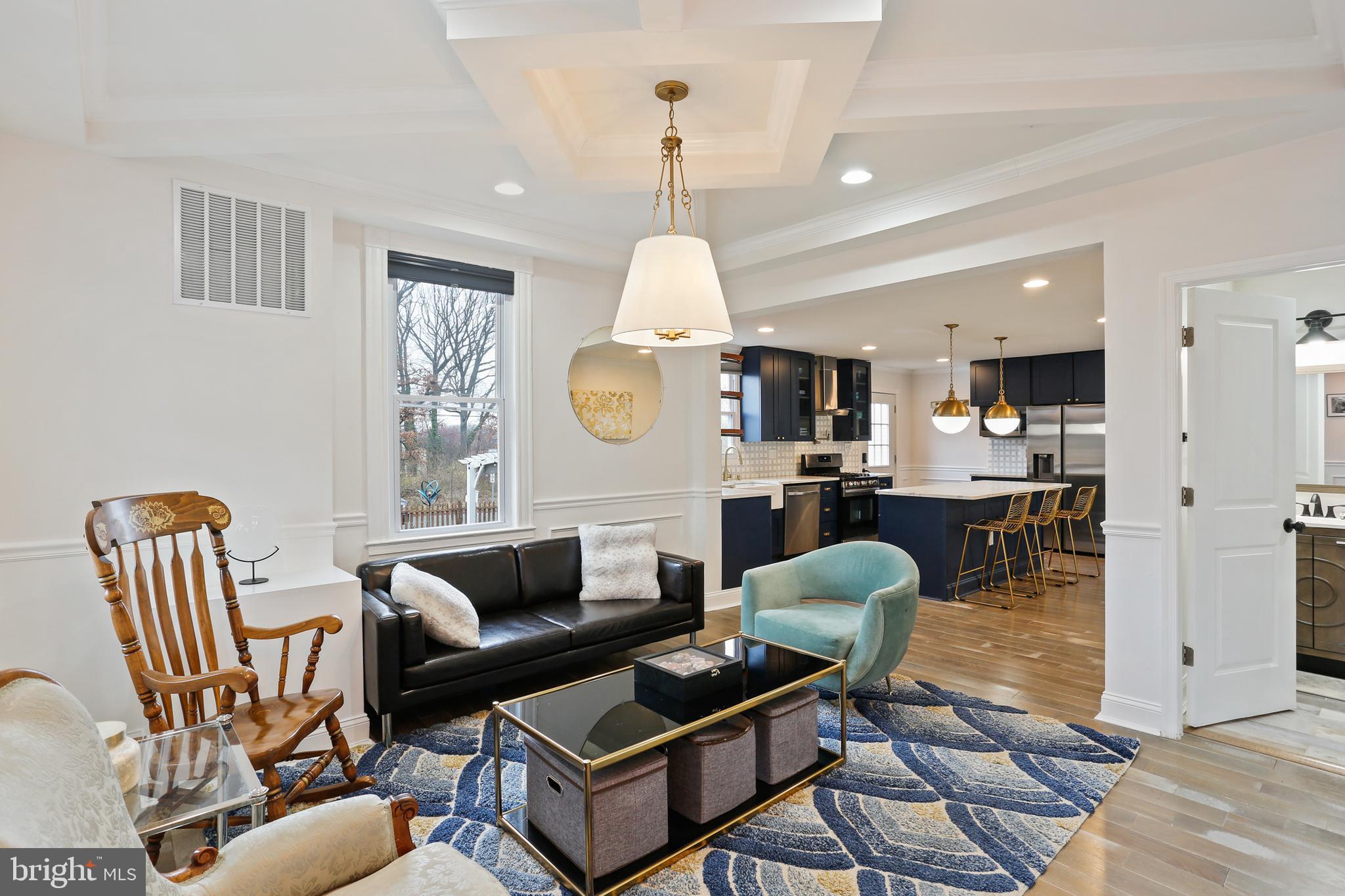 PARKVILLE/CARNEY - Residential