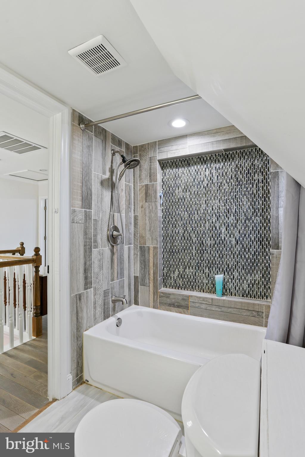 PARKVILLE/CARNEY - Residential