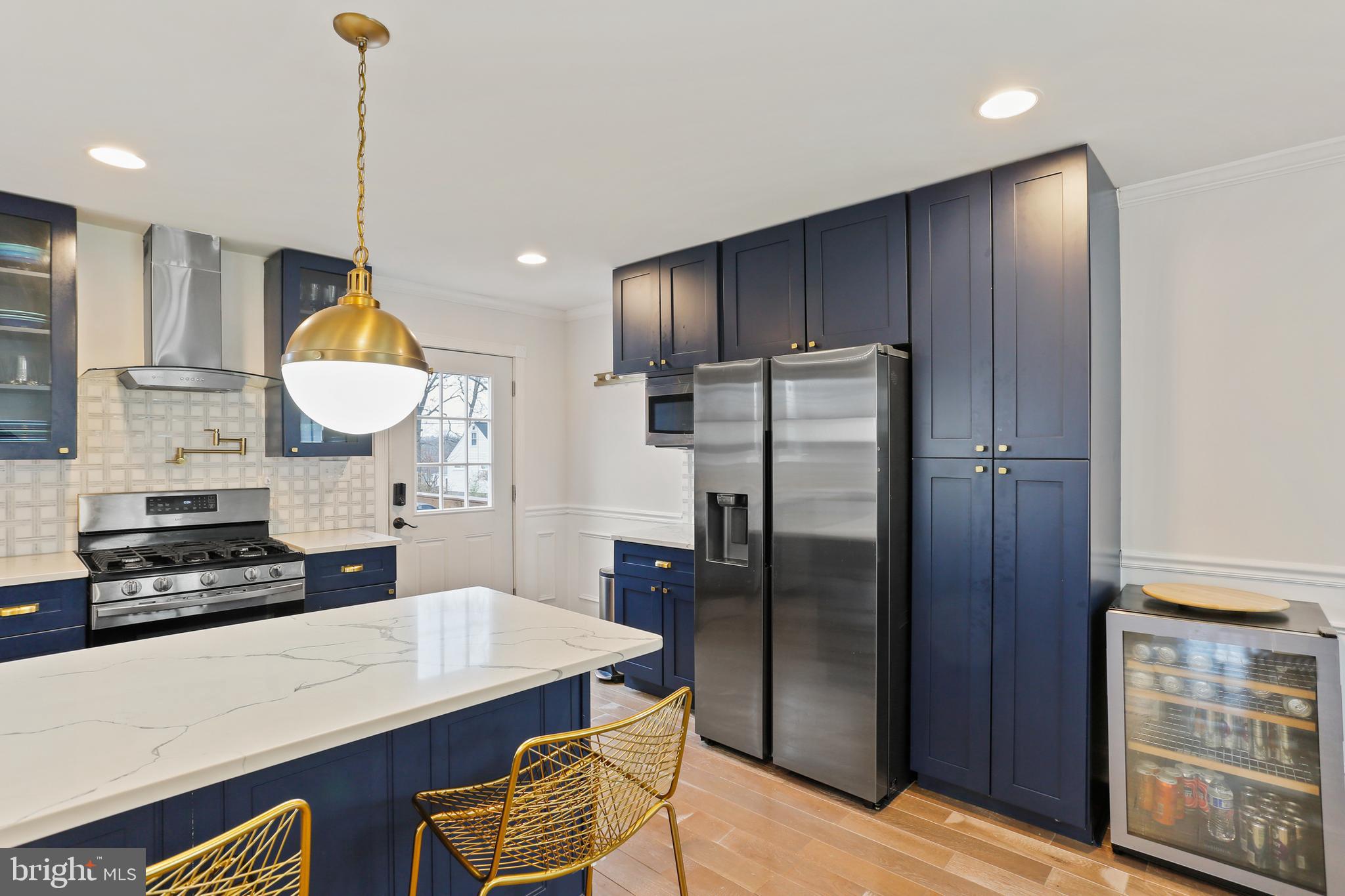 PARKVILLE/CARNEY - Residential