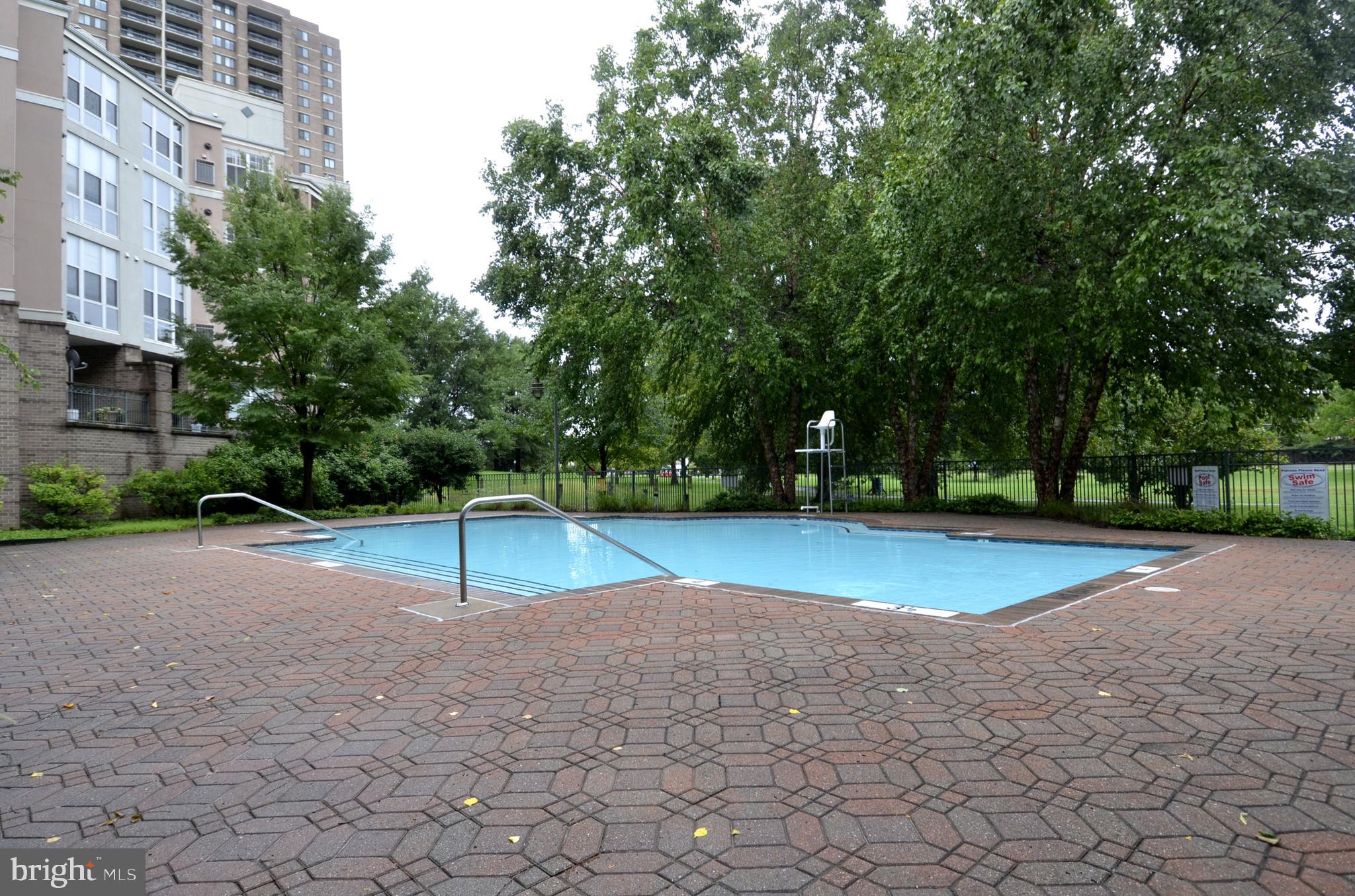 SAVOY PARK CONDOMINIUMS - Residential Lease