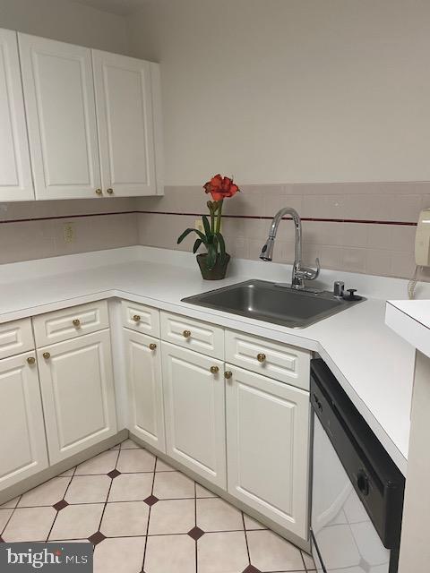 SAVOY PARK CONDOMINIUMS - Residential Lease