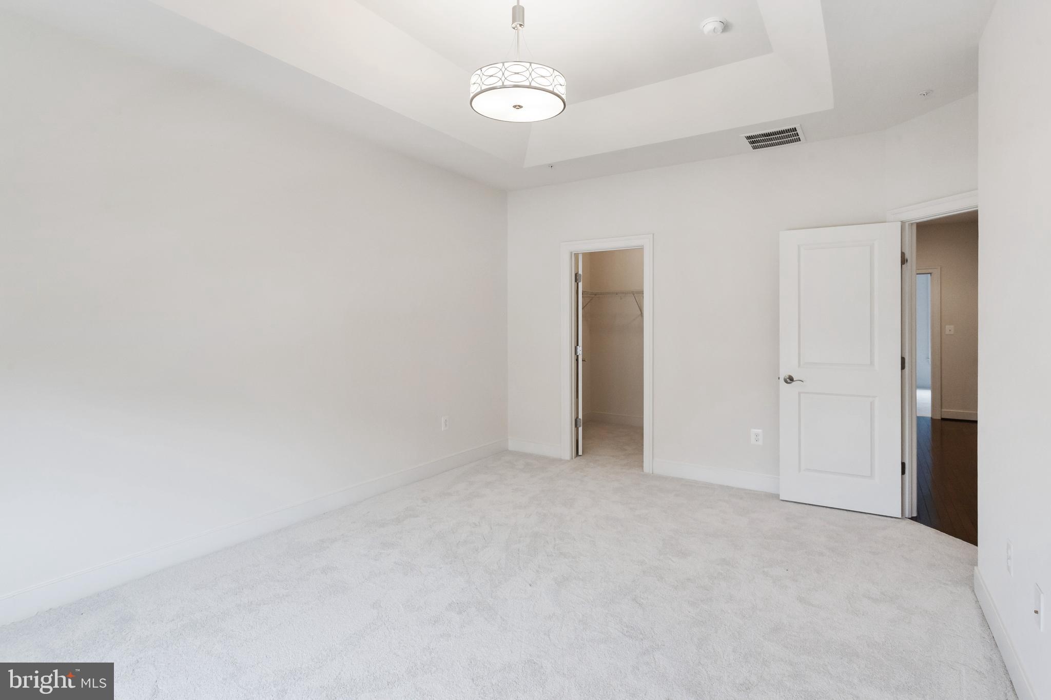 VILLAGES OF URBANA - Residential